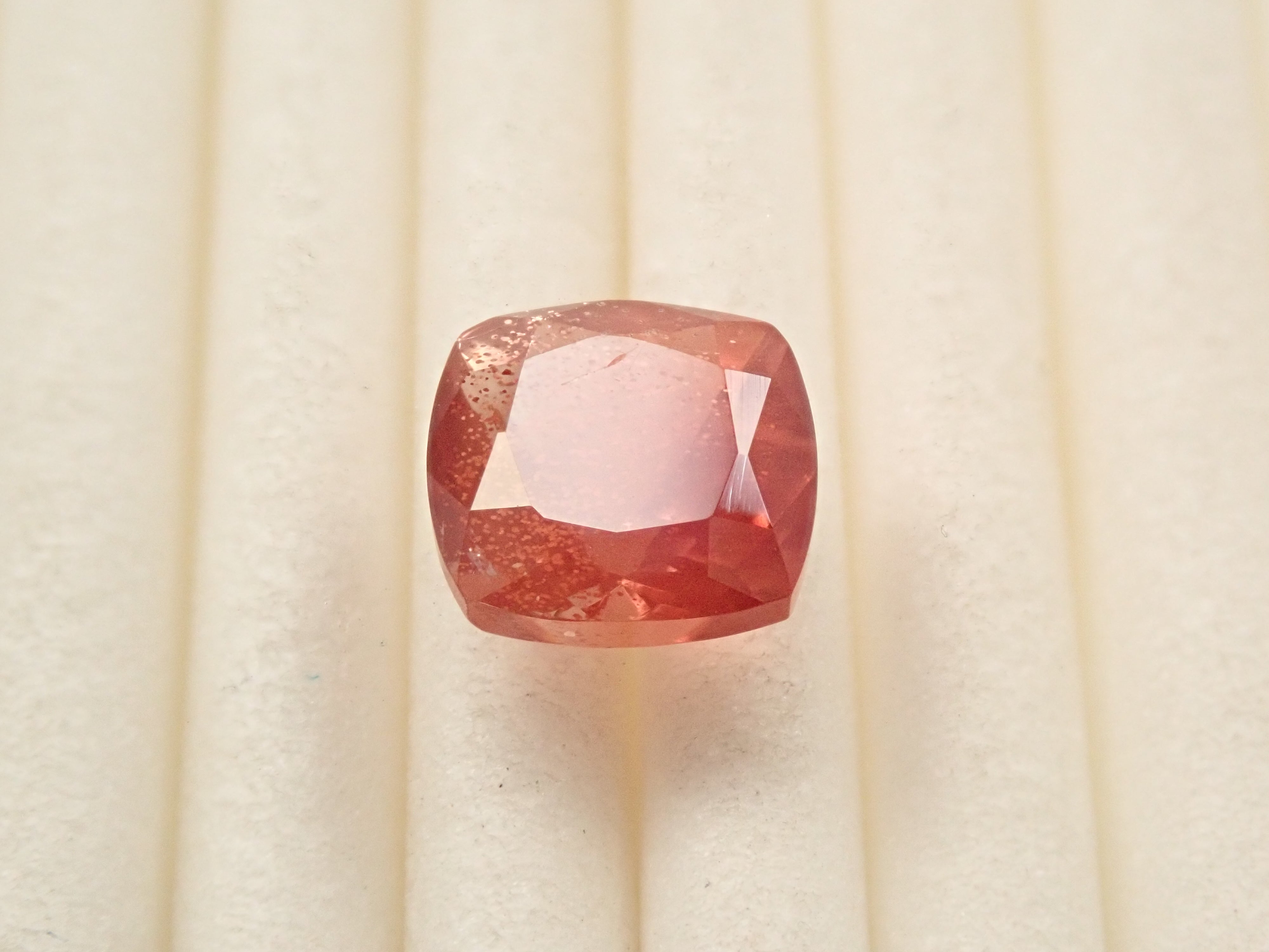 [12561822] Oregon Sunstone from the United States, 1.640ct Loose