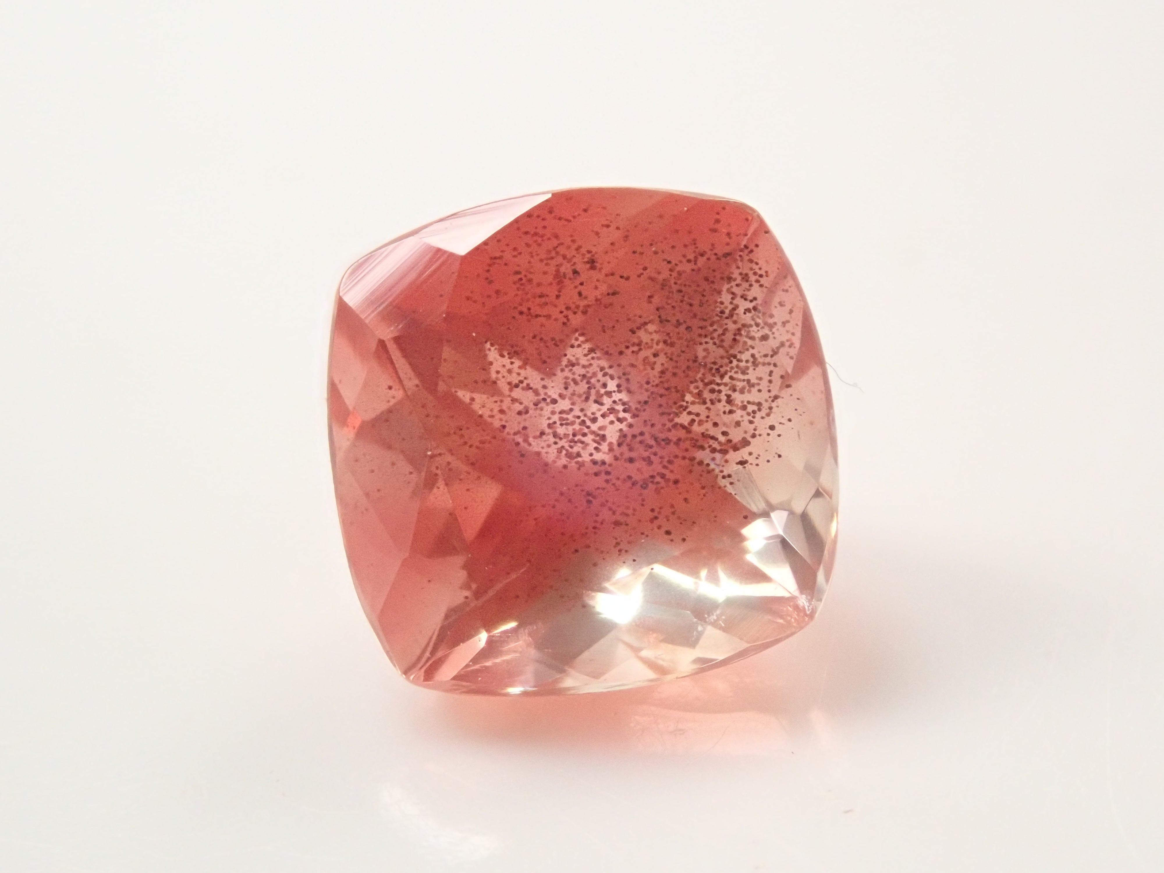 12561823掲載】アメリカ産オレゴンサンストーン 1.640ctルース