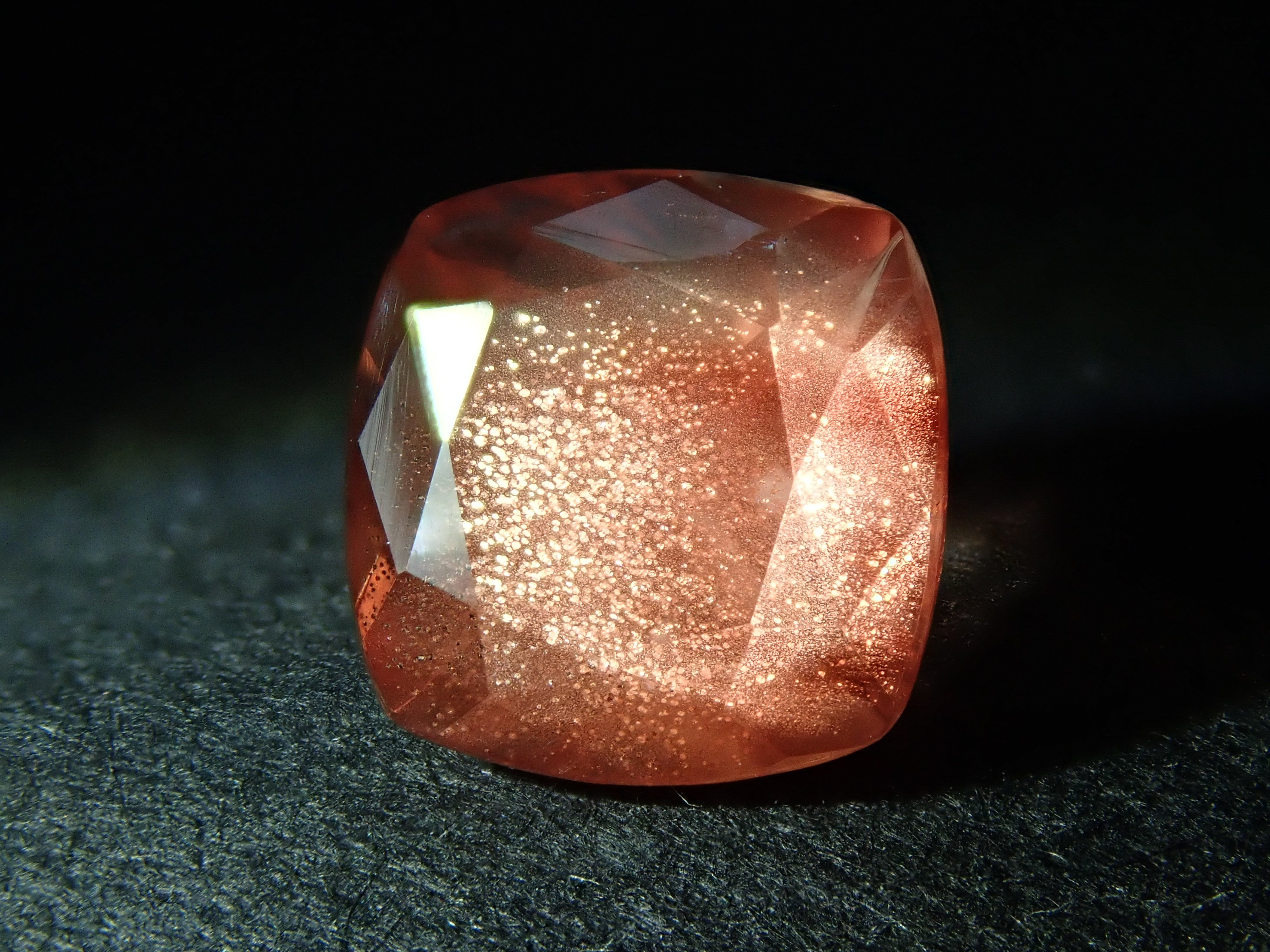 【値下げ中】高品質サンストーン②【特選】 オレゴンサンストーン - 通販｜宝石鑑定士が運営【カラッツSTORE】