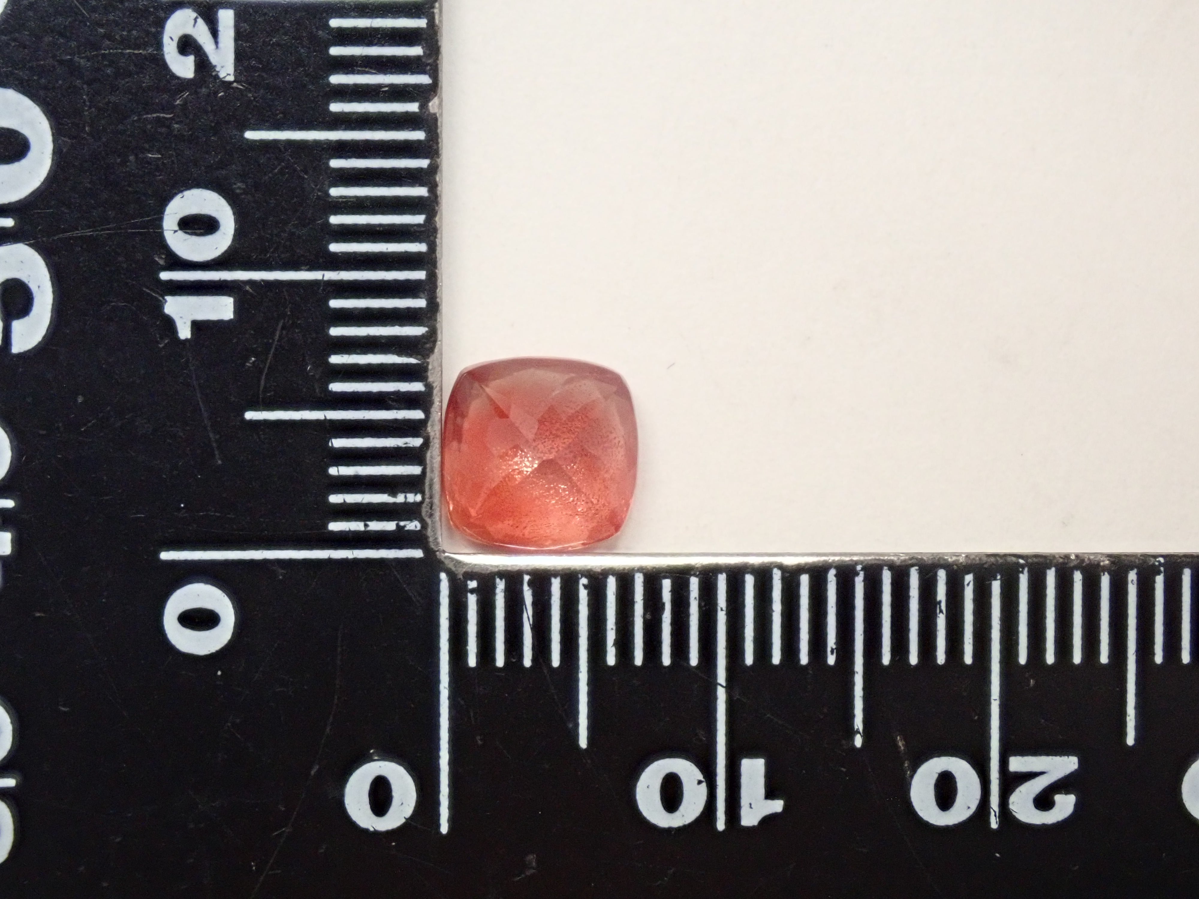 【1/31 22時販売】アメリカ産オレゴンサンストーン 1.640ctルース