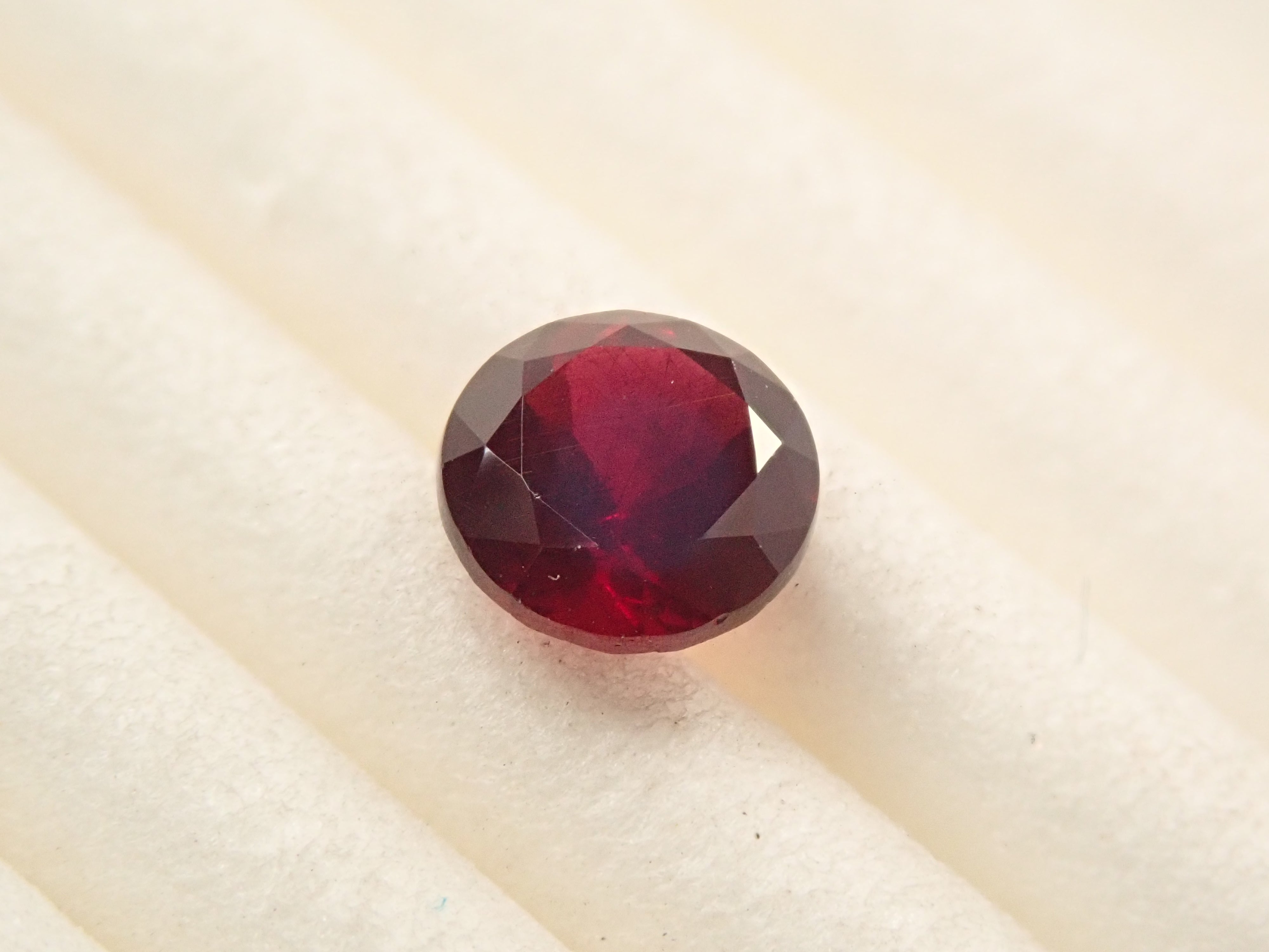 【1/31 22時販売】アメリカ産アントヒルガーネット 5.0mm/0.641ctルース