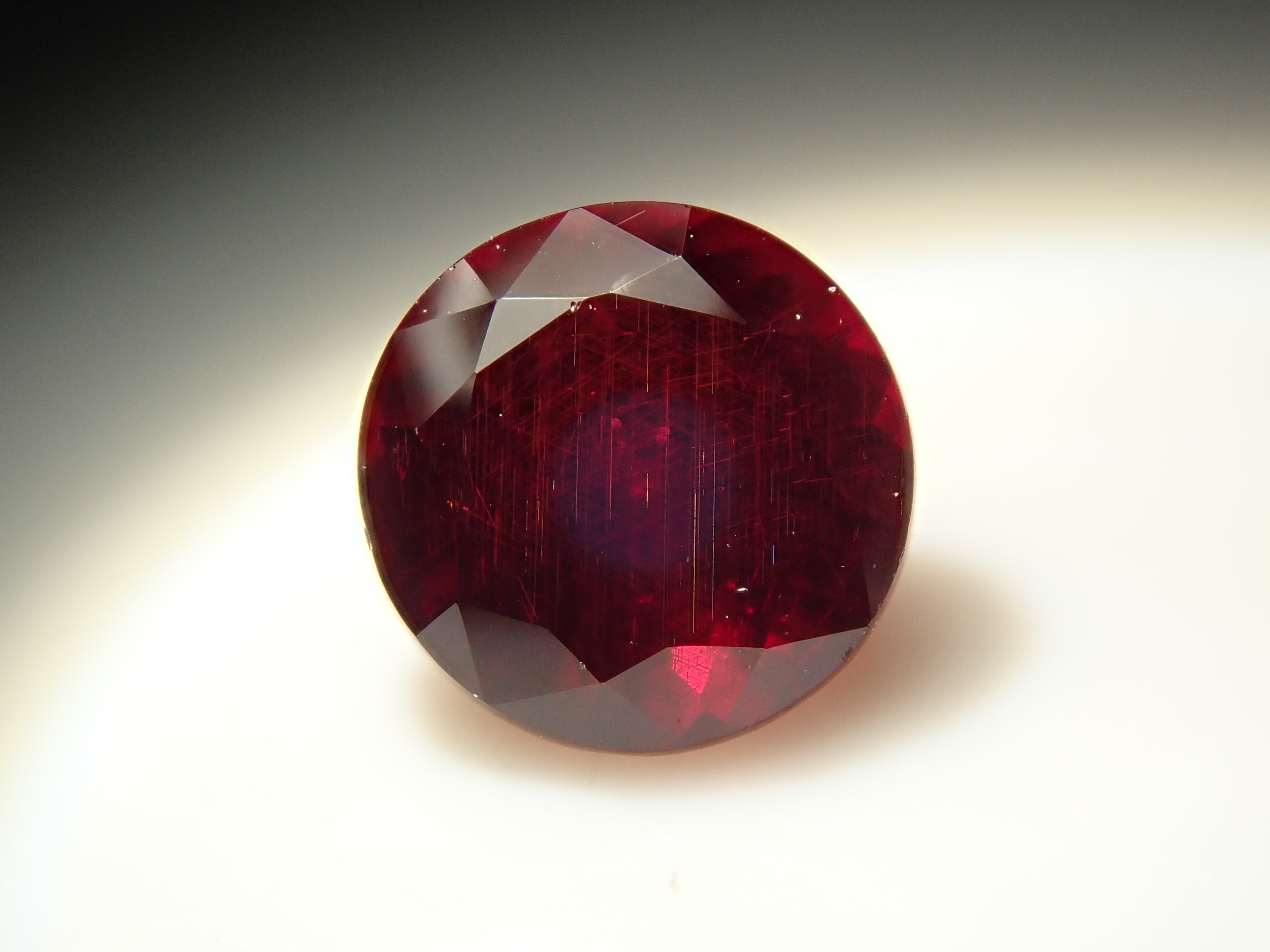 【1/31 22時販売】アメリカ産アントヒルガーネット 5.0mm/0.641ctルース