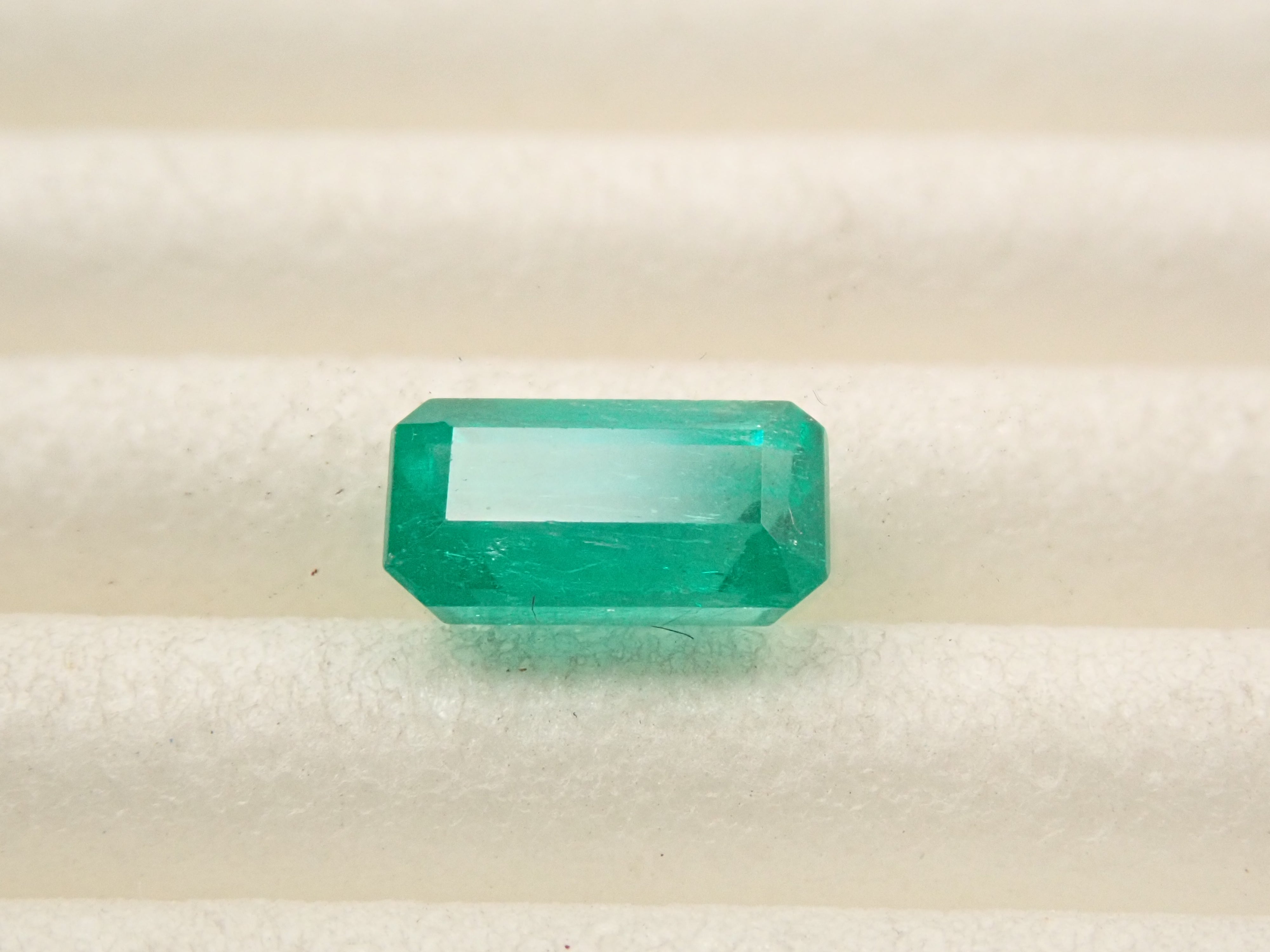 [On Sale 2/1 at 10pm] Colombian Emerald 0.451ct Loose