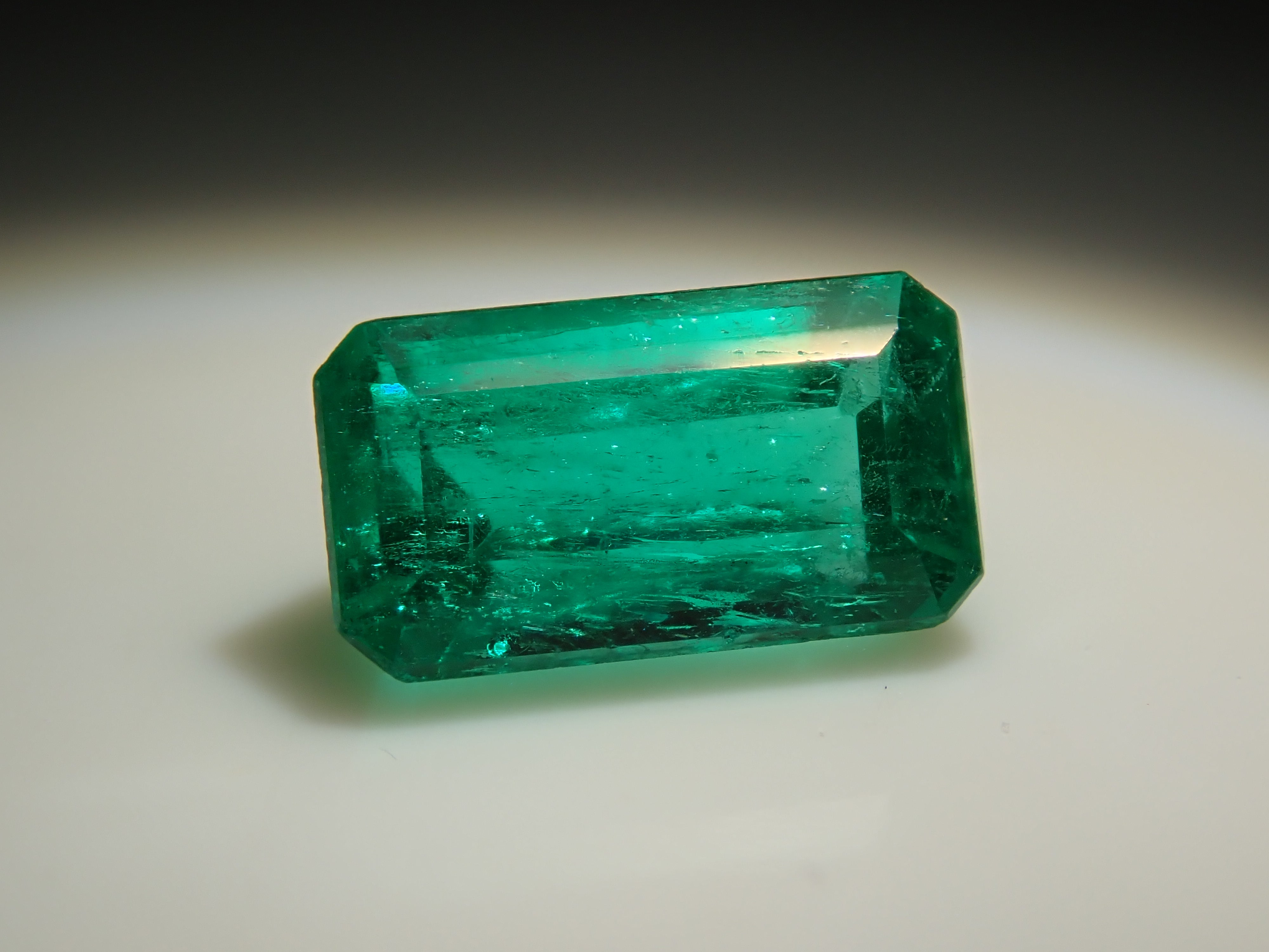 [On Sale 2/1 at 10pm] Colombian Emerald 0.451ct Loose