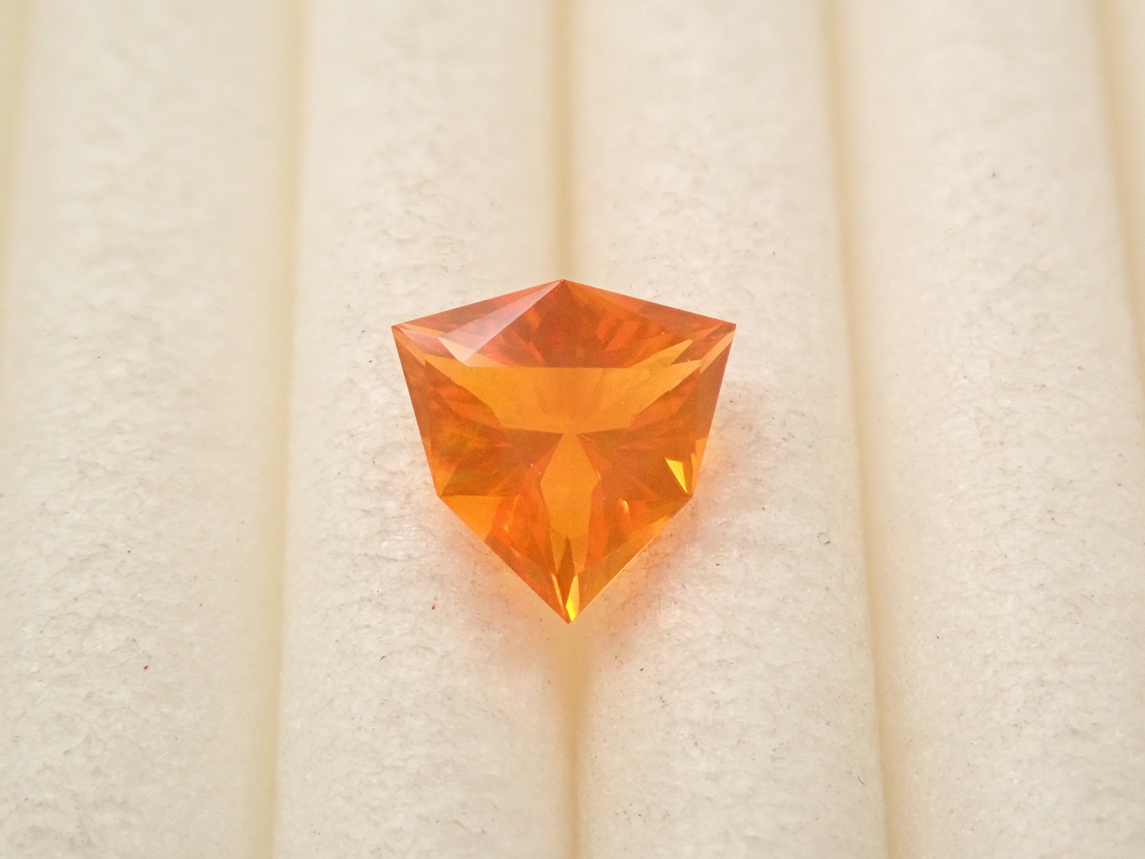 [12561096] Mexican Fire Opal 0.218ct Loose