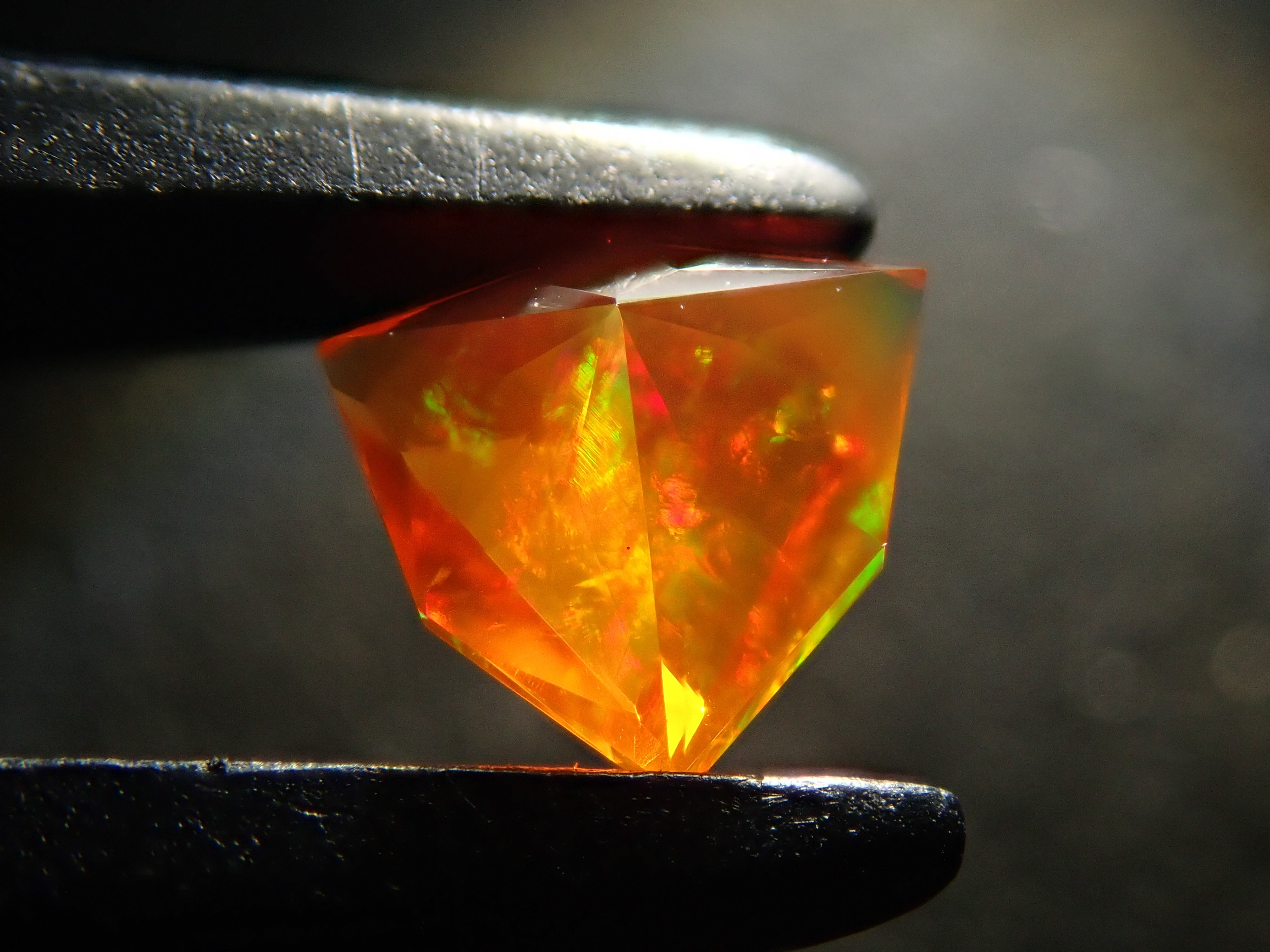 [12561096] Mexican Fire Opal 0.218ct Loose