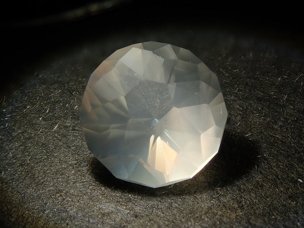 12561232掲載】スリランカ産ムーンストーン 1.342ctルース