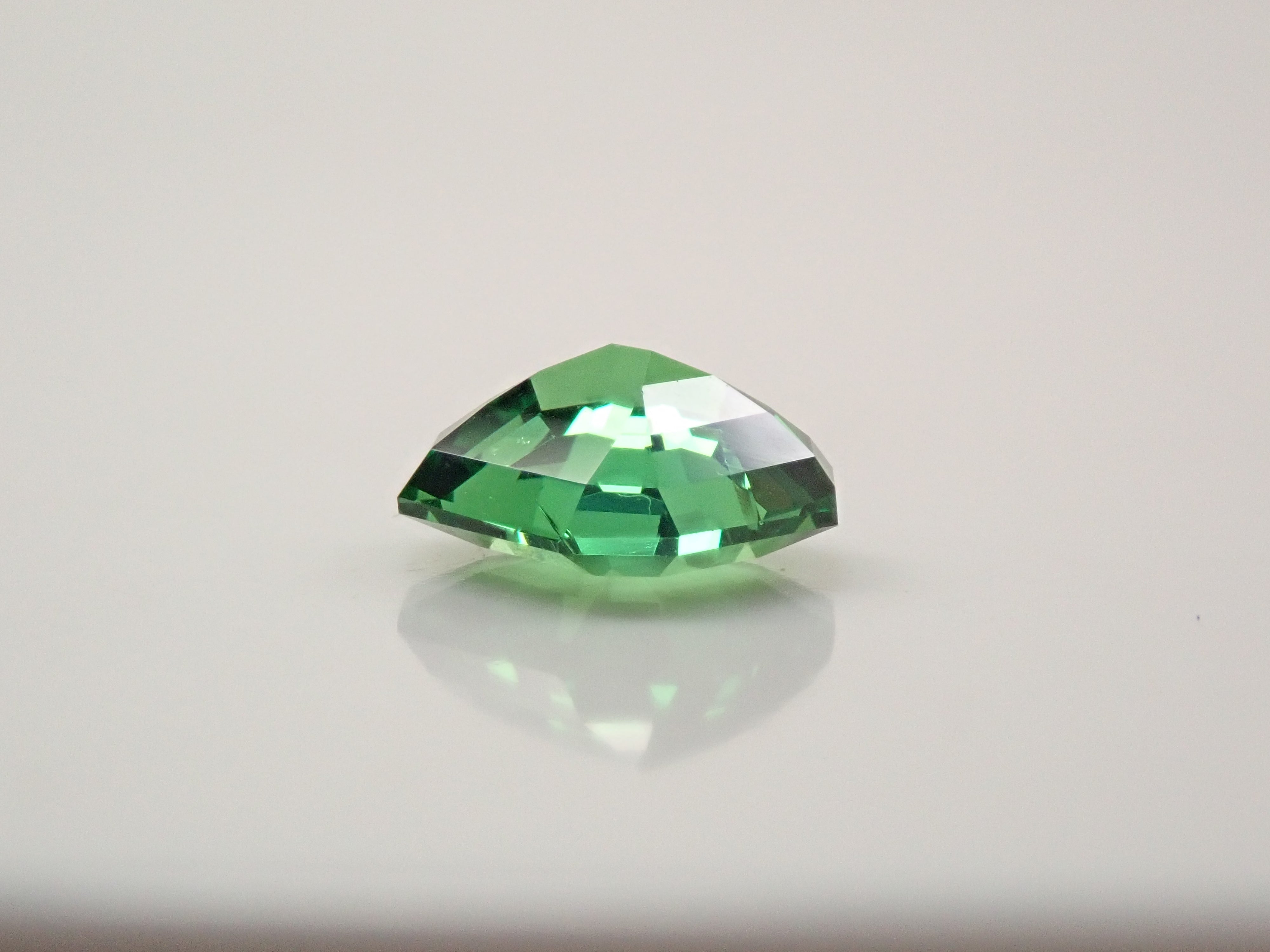 Kenyan Tsavorite 1.026ct Loose Stone