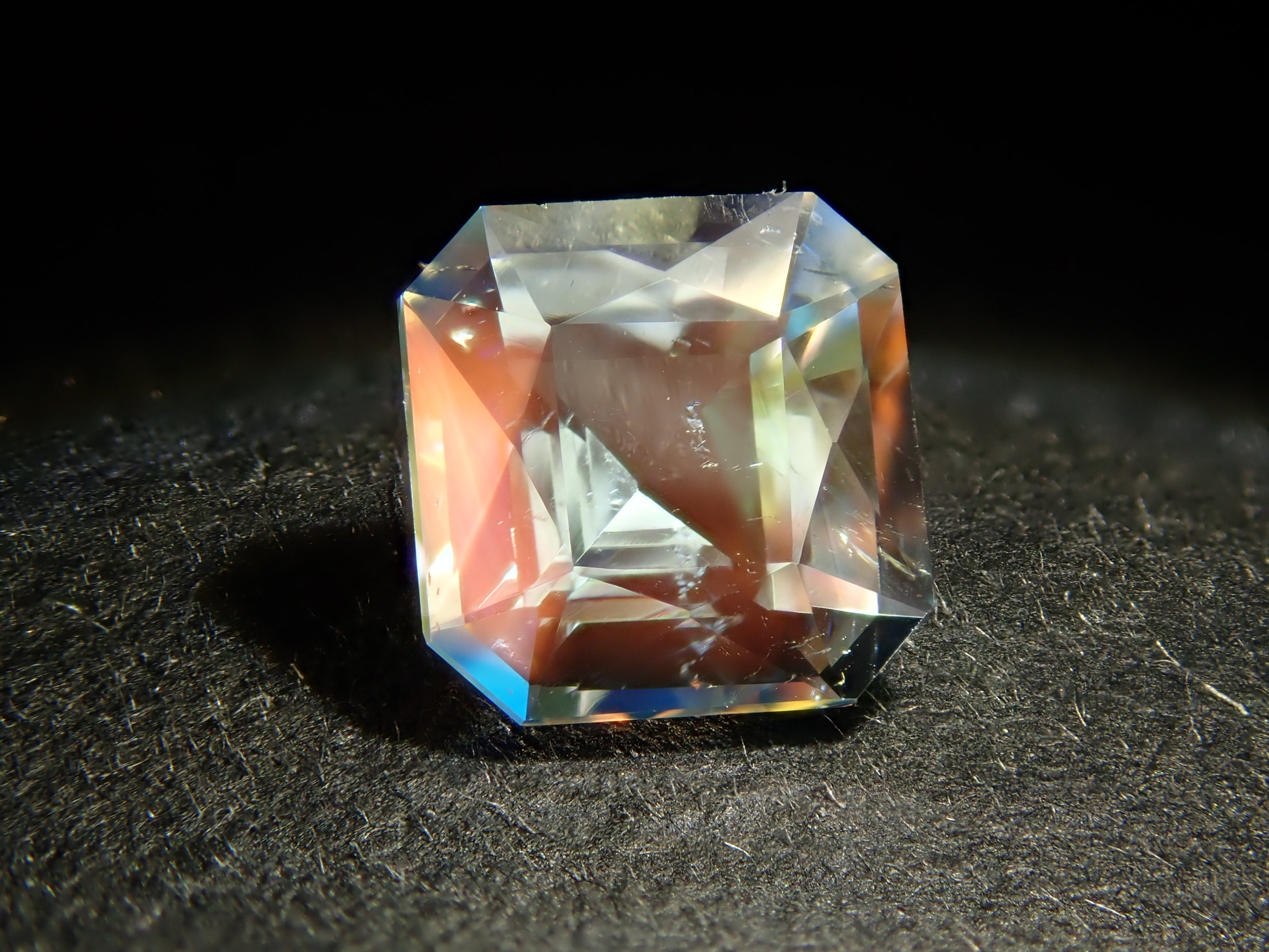 Madagascar Andesine Labradorite (also known as Rainbow Moonstone) 0.491ct Loose Stone