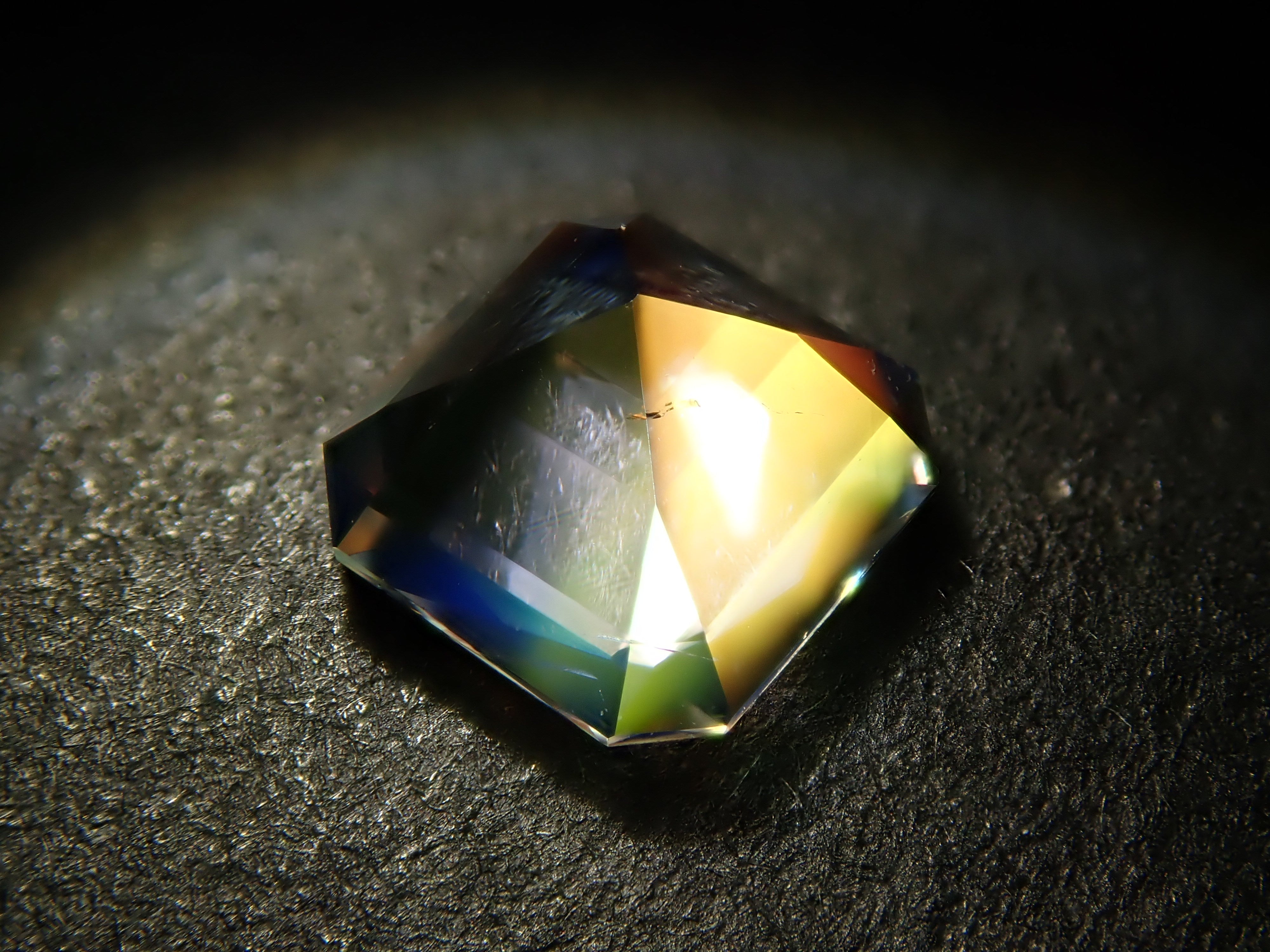 Madagascar Andesine Labradorite (also known as Rainbow Moonstone) 0.491ct Loose Stone