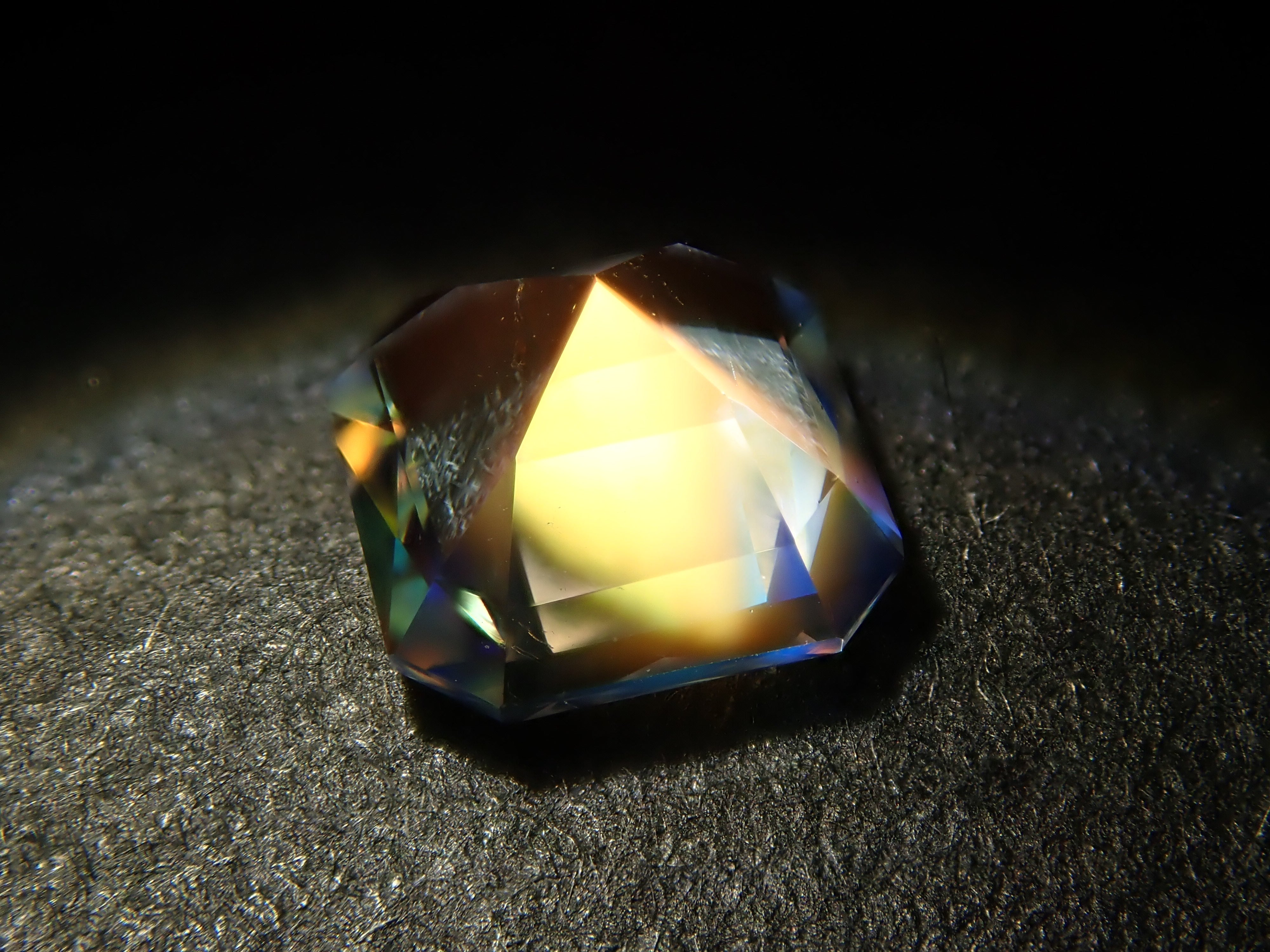 Madagascar Andesine Labradorite (also known as Rainbow Moonstone) 0.491ct Loose Stone