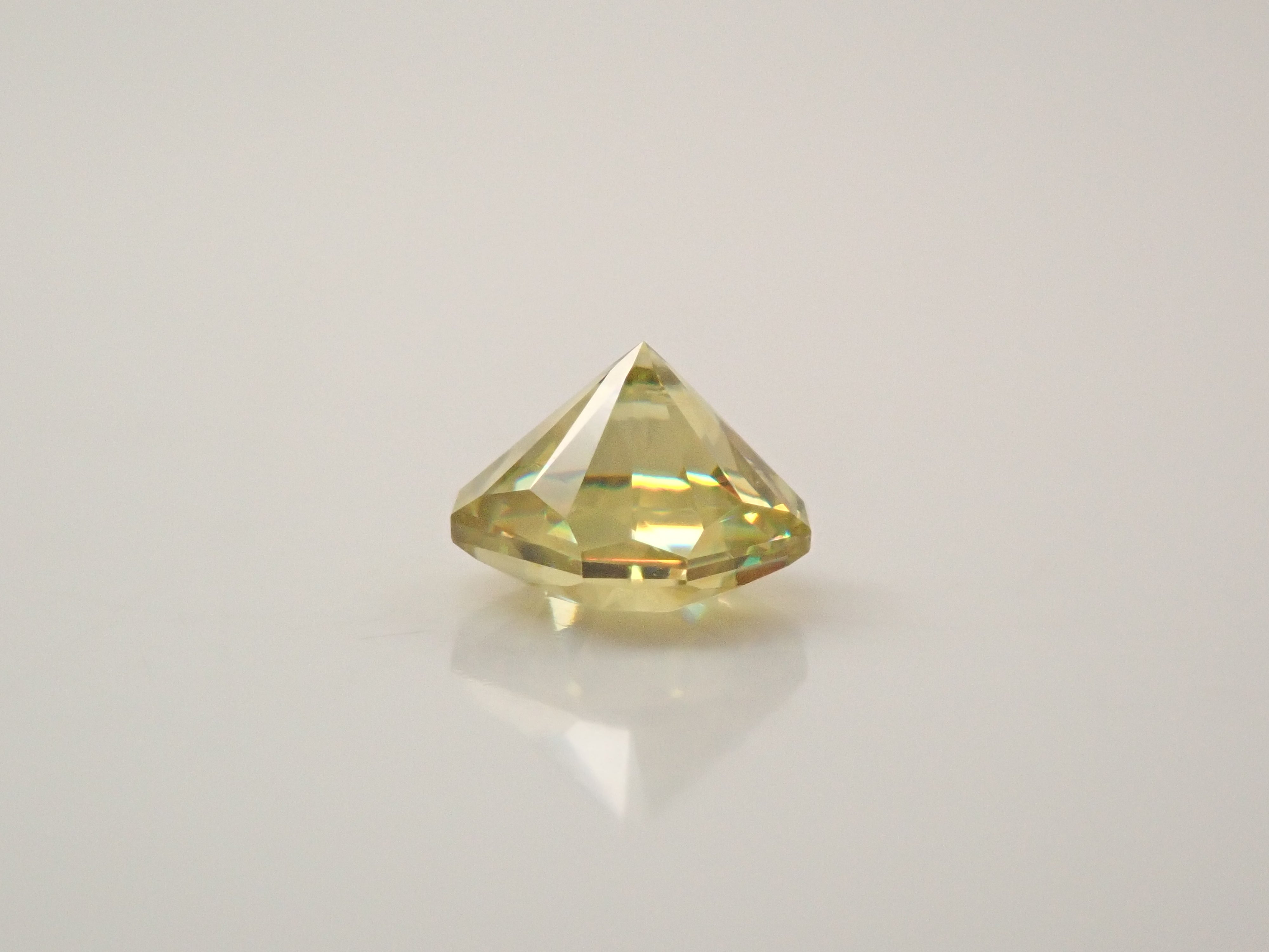 【#202607 Akihabara Popup On Loan】【12561118 Listed】Zimbabwean Sphene 0.477ct Loose