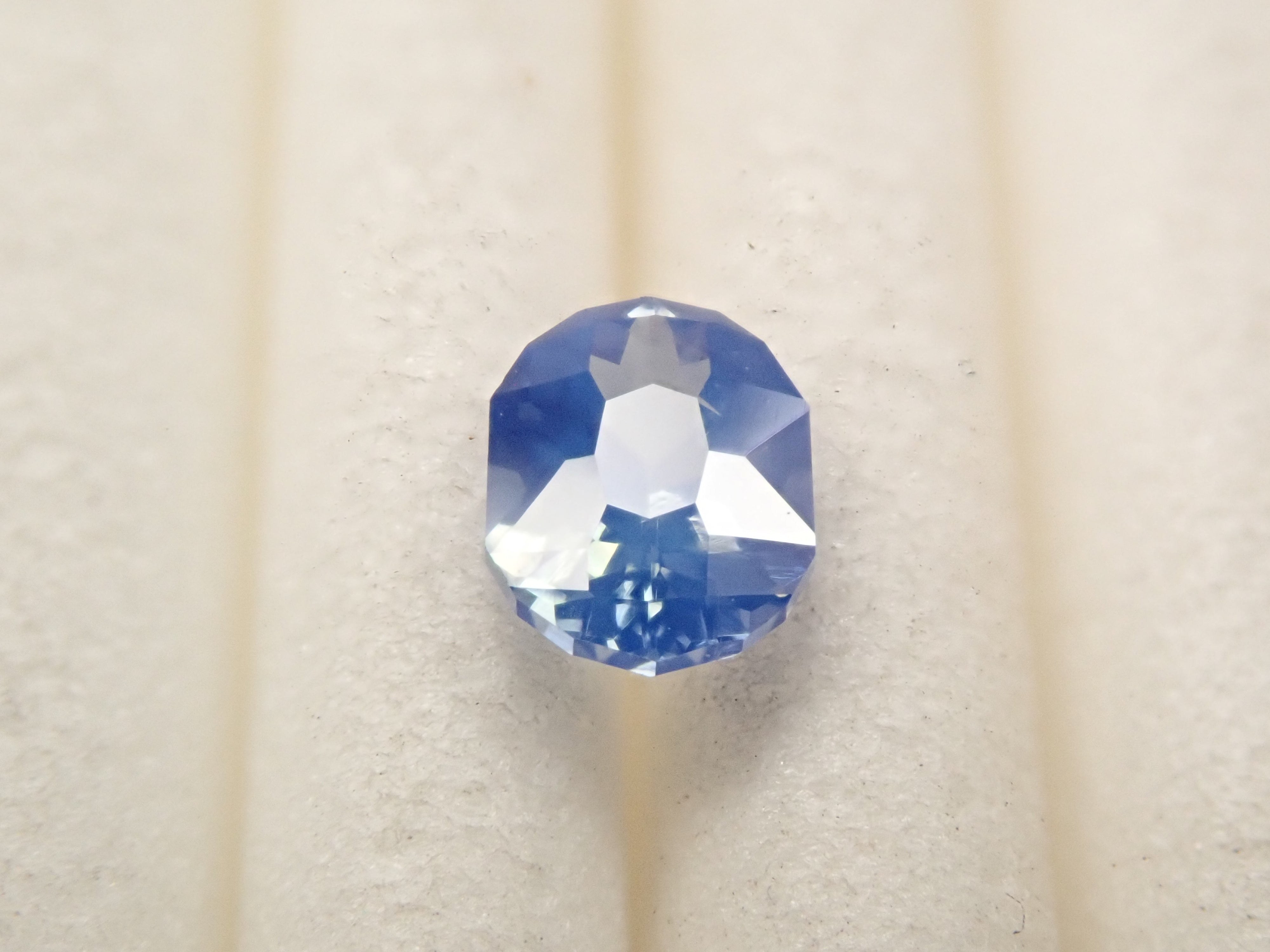 [12561158] Sri Lankan blue sapphire 0.321ct loose stone