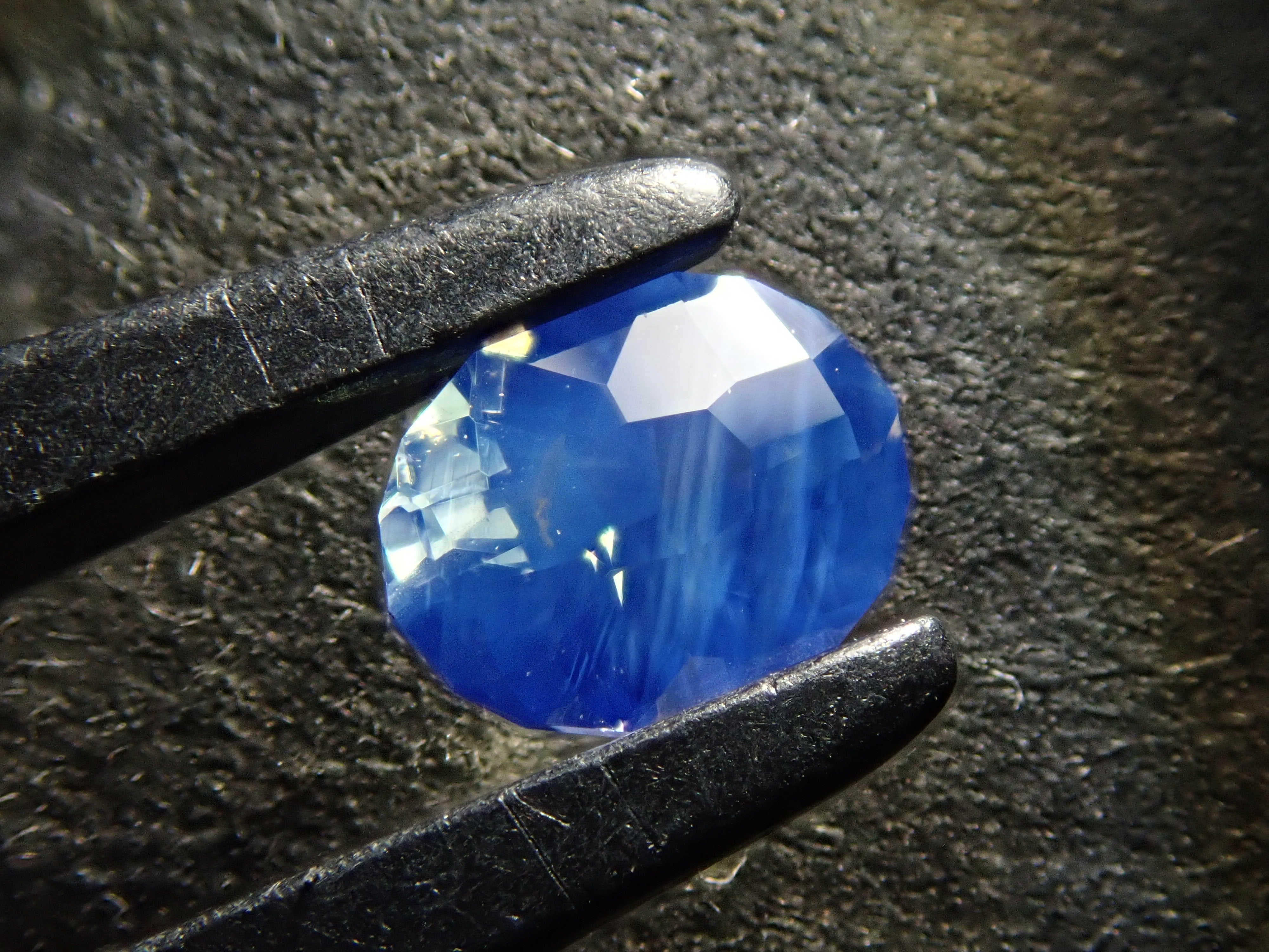 [12561158] Sri Lankan blue sapphire 0.321ct loose stone
