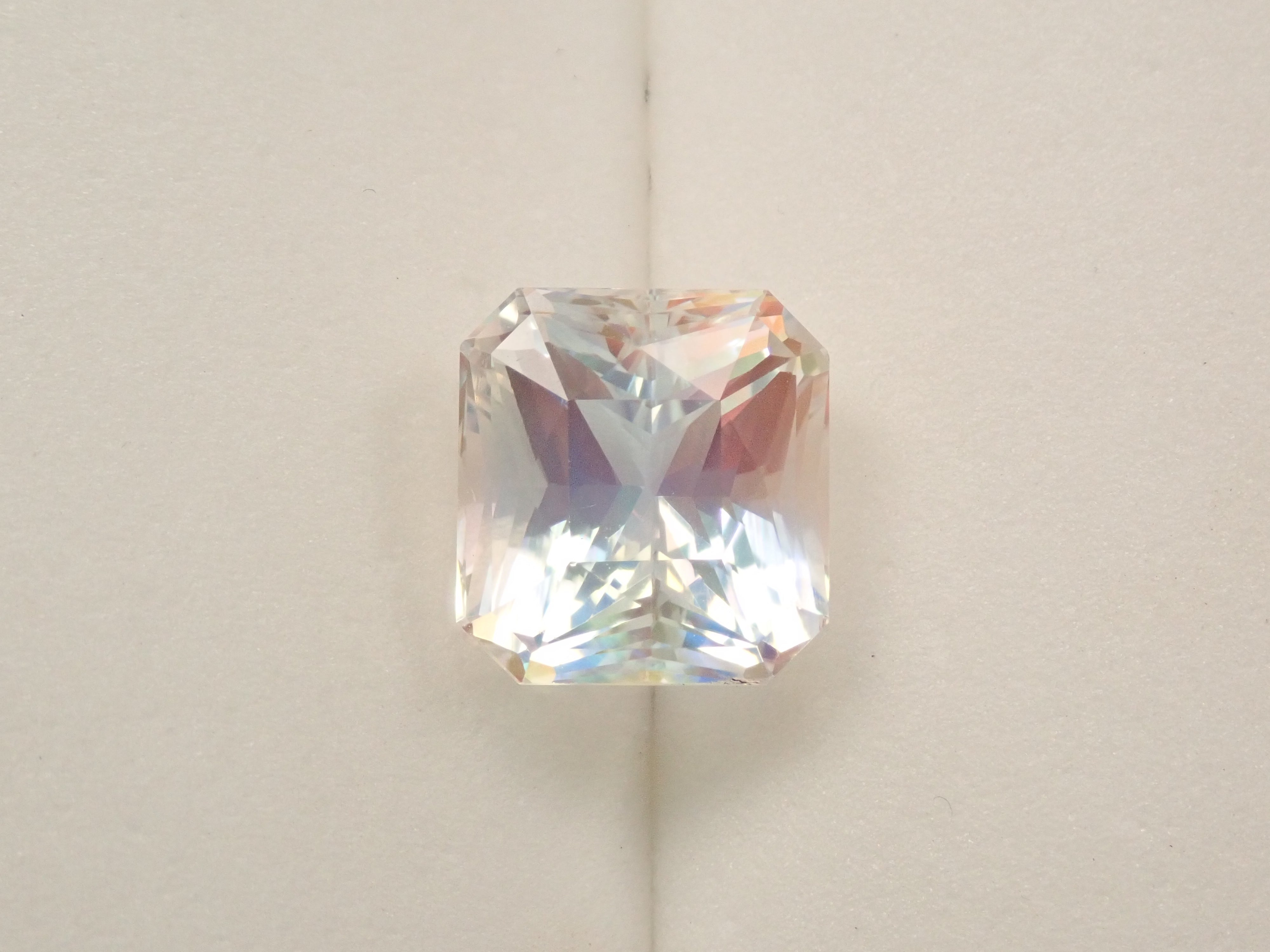 Madagascar Andesine Labradorite (commonly known as Rainbow Moonstone) 4.894ct Loose Stone