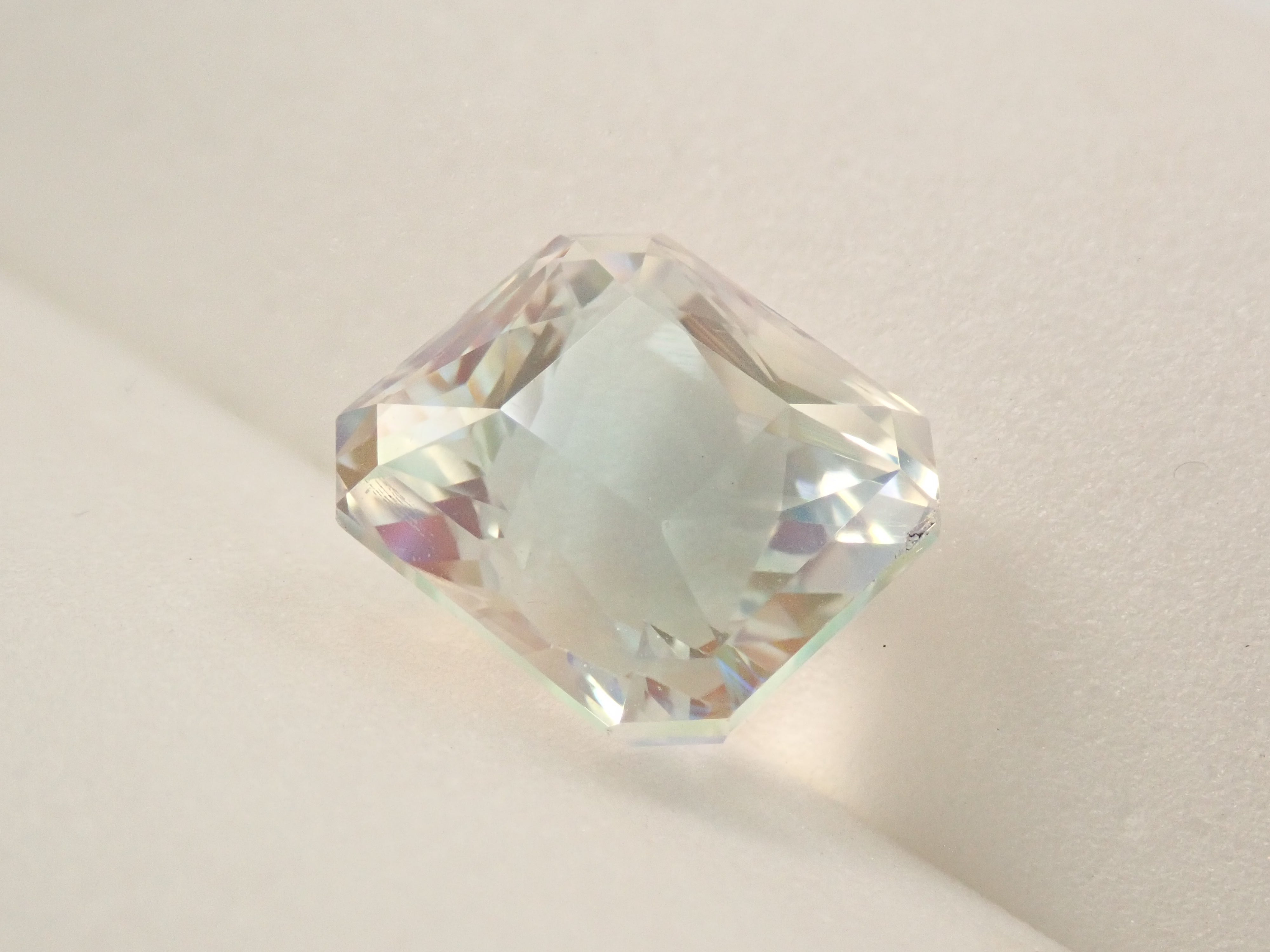 Madagascar Andesine Labradorite (commonly known as Rainbow Moonstone) 4.894ct Loose Stone