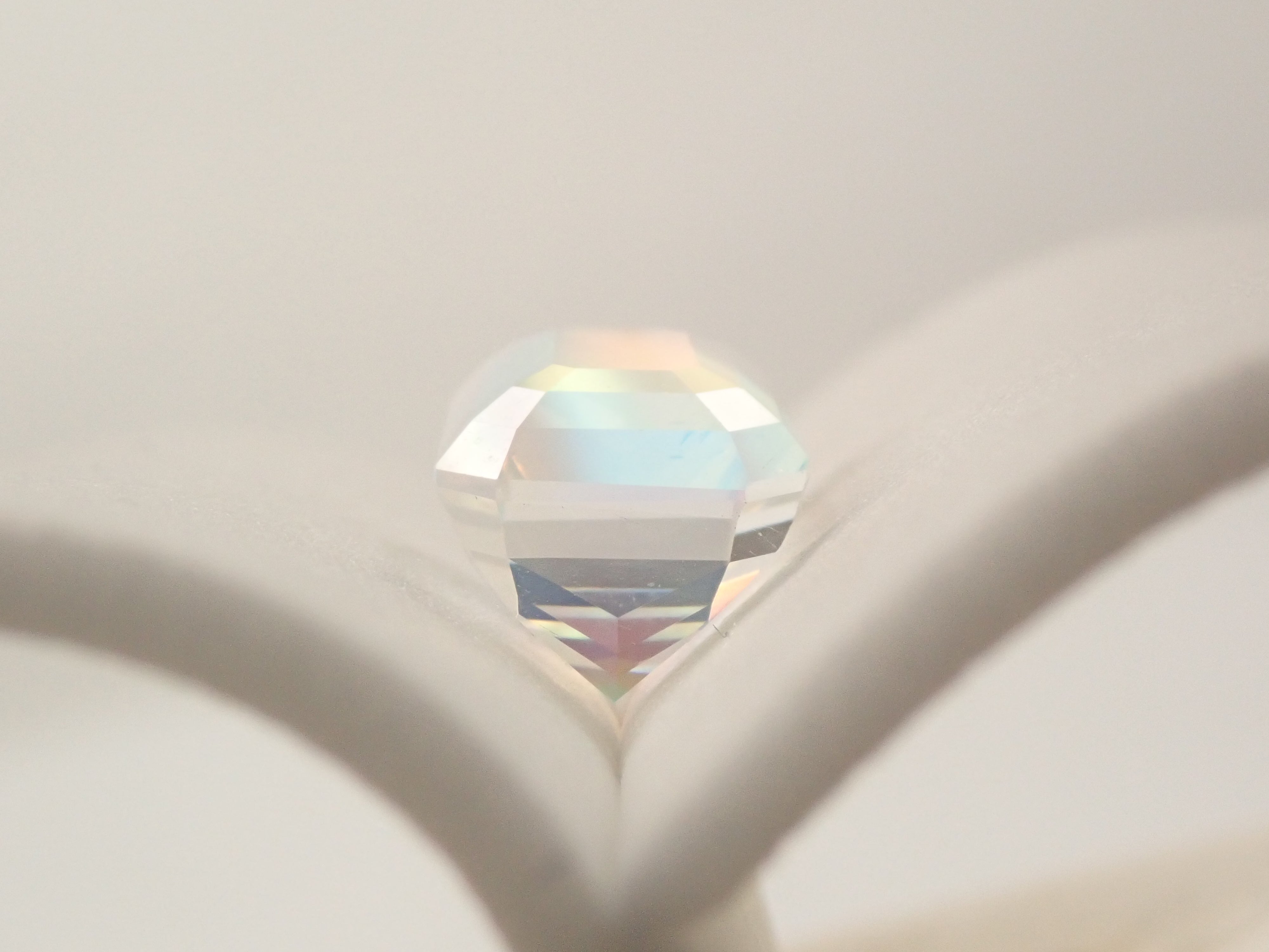 Madagascar Andesine Labradorite (commonly known as Rainbow Moonstone) 4.867ct Loose Stone