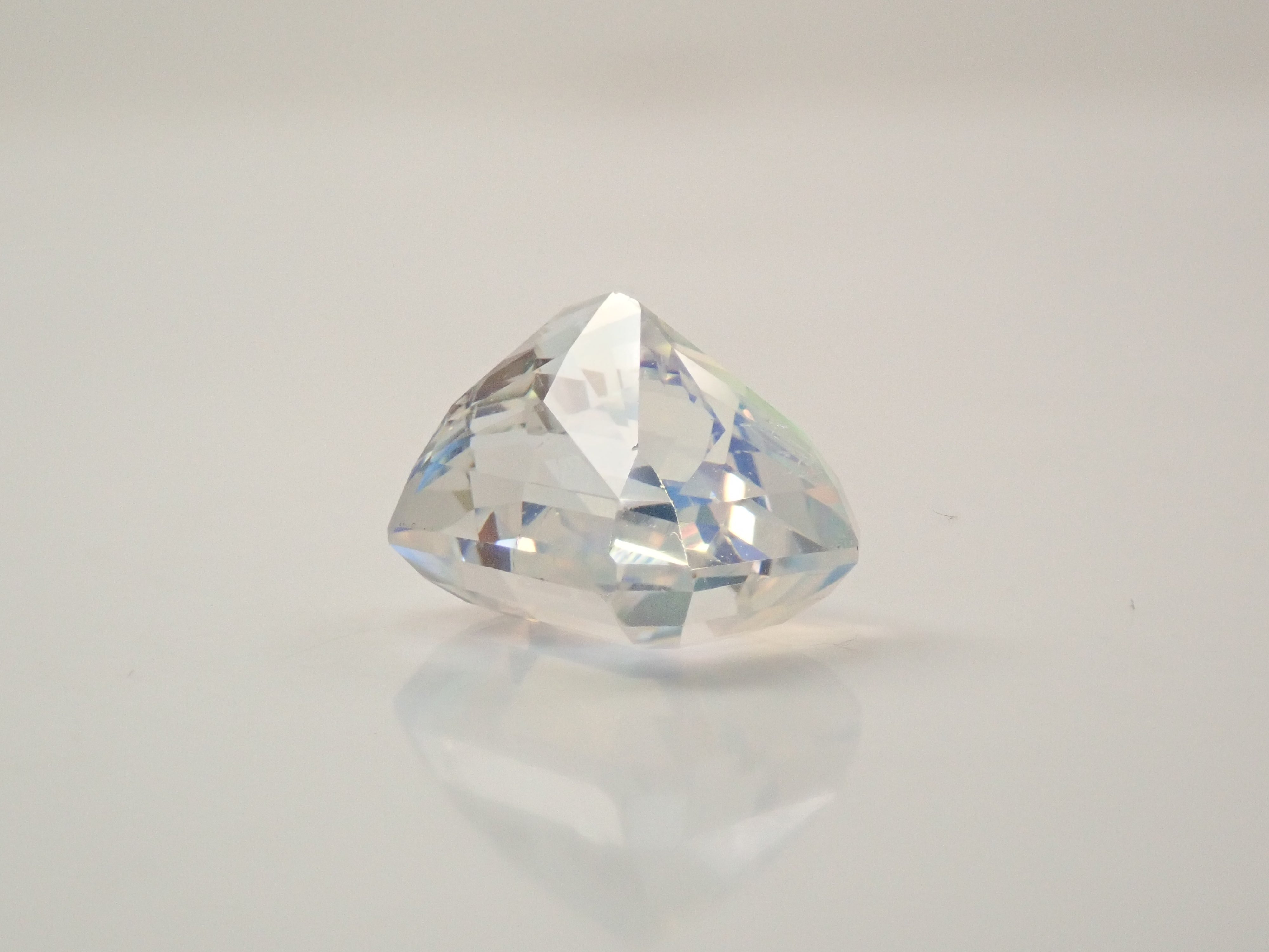 Madagascar Andesine Labradorite (commonly known as Rainbow Moonstone) 4.867ct Loose Stone