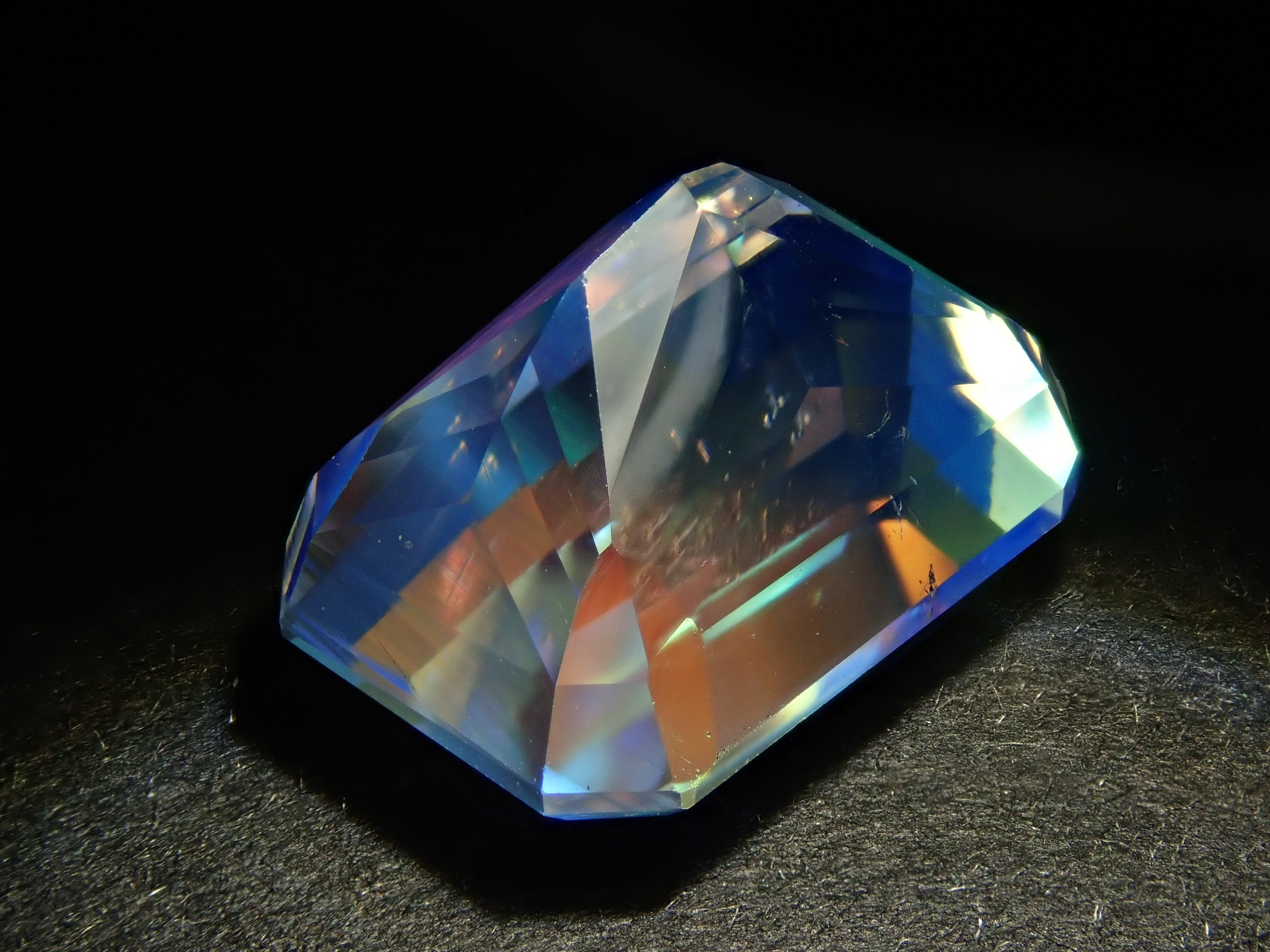 Madagascar Andesine Labradorite (commonly known as Rainbow Moonstone) 4.867ct Loose Stone