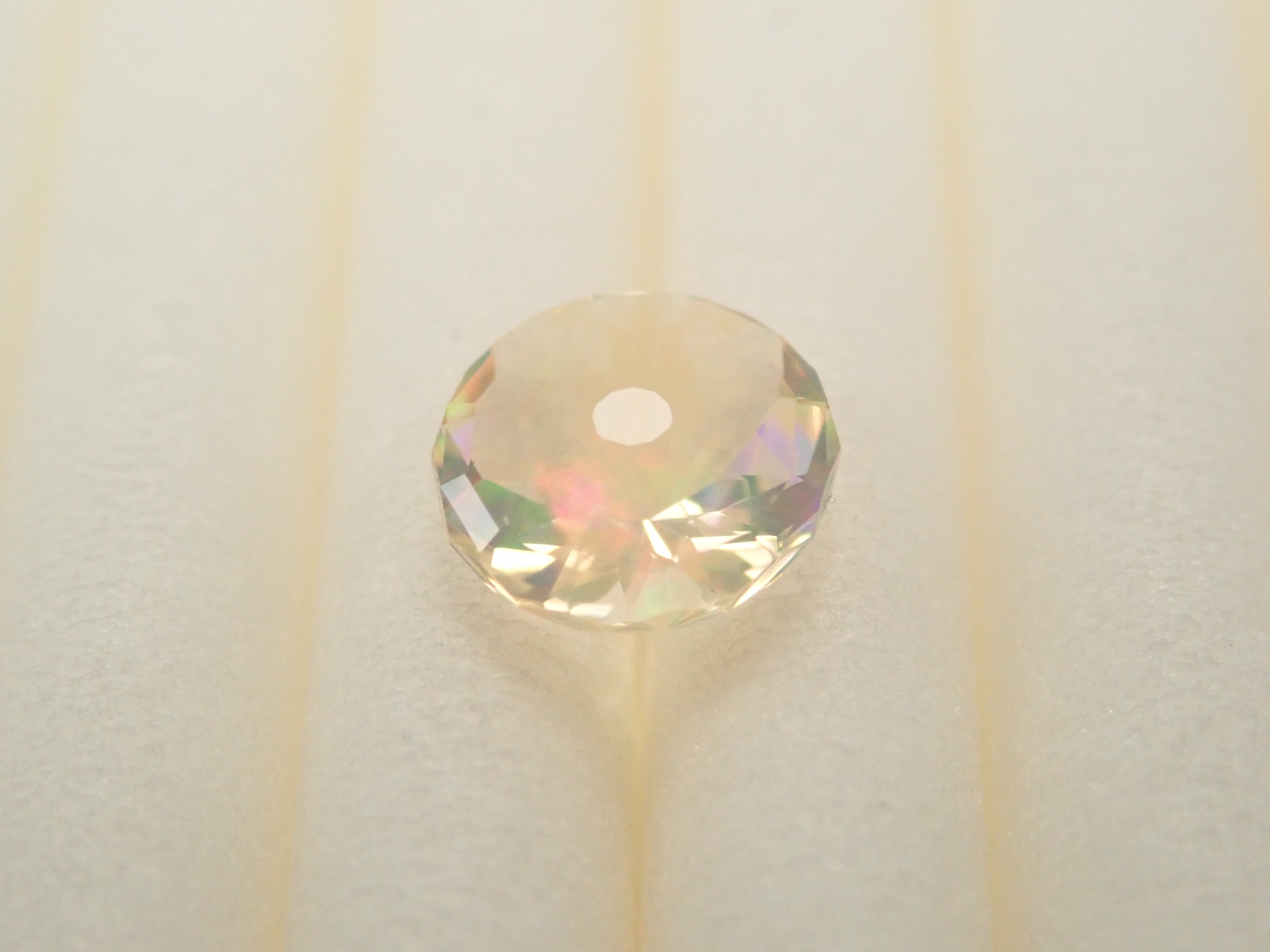 [12557610] Mexican Fire Opal (Faceted) 0.218ct Loose