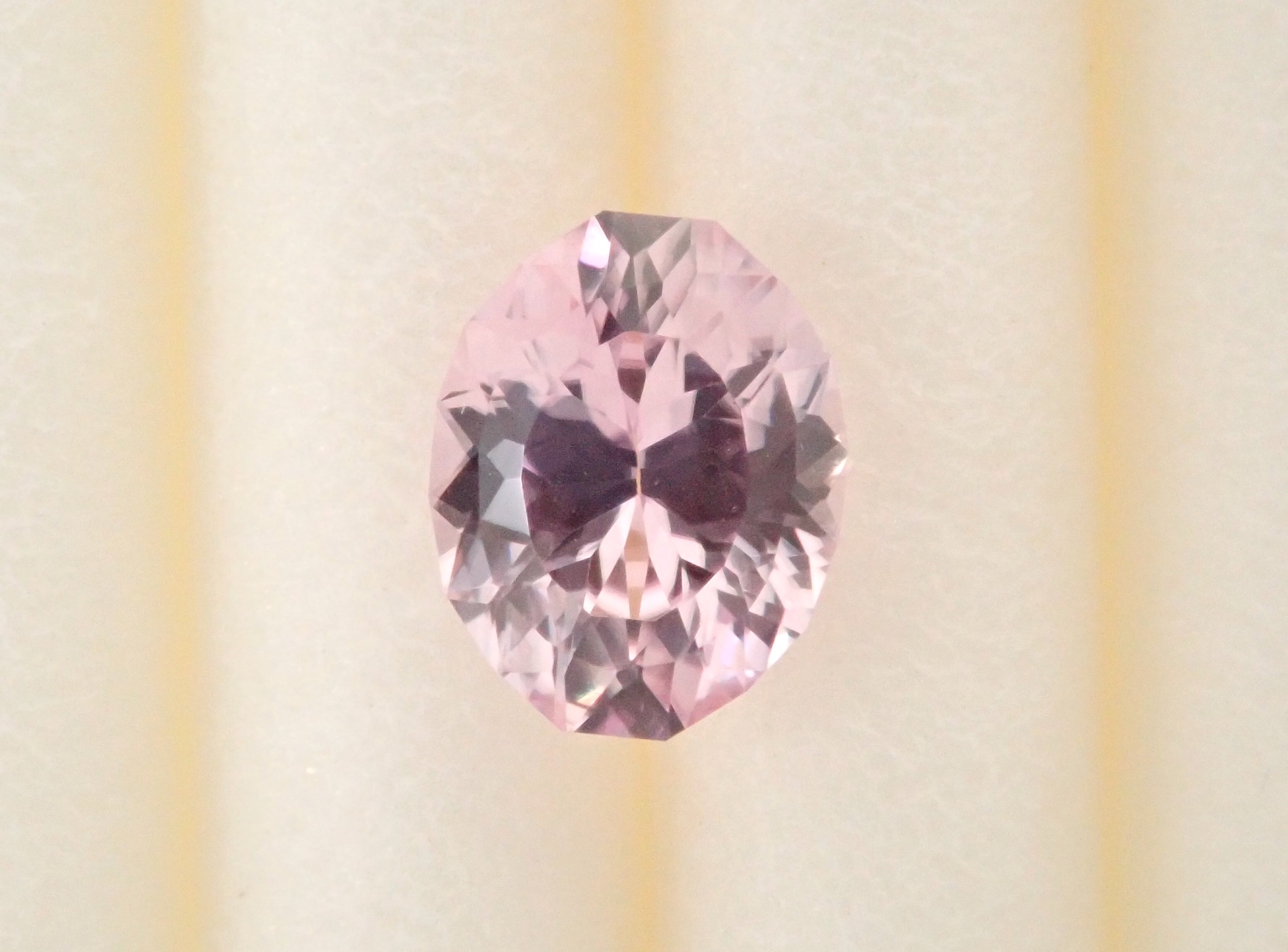 アフガニスタン産の宝石- 通販｜宝石鑑定士が運営【カラッツSTORE】