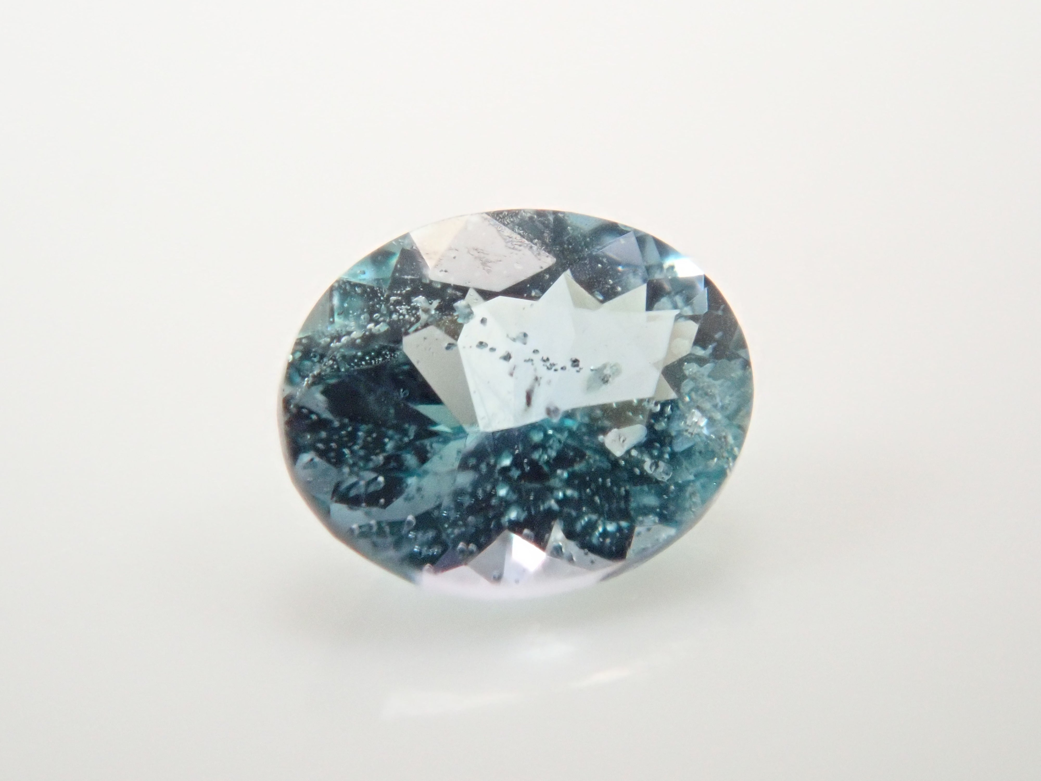 [12559007] 坦尚尼亞角石 0.132克拉散石