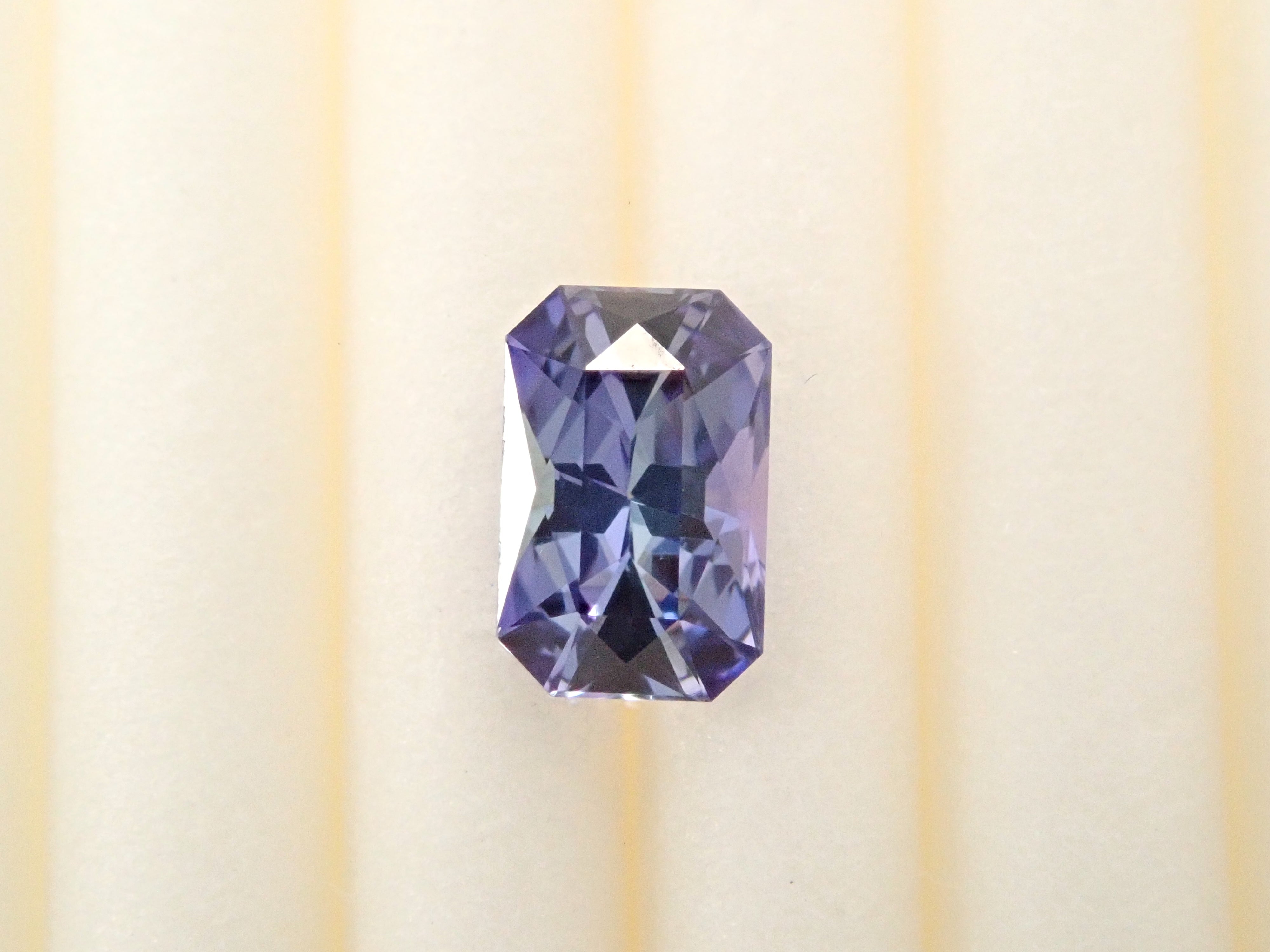 [12559523] Tanzanite from Tanzania 0.417ct loose stone