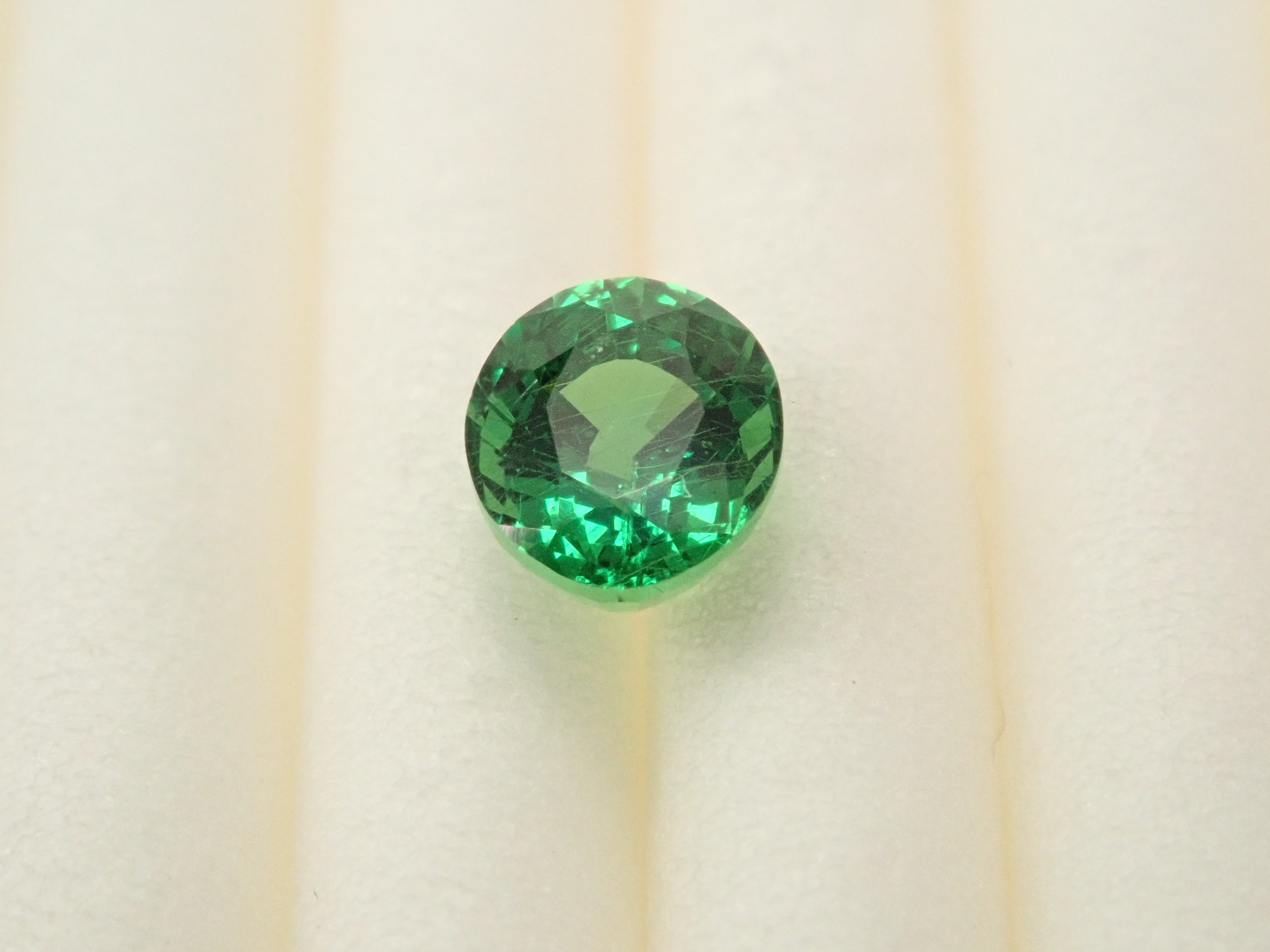 [12559880] Kenyan Tsavorite 0.347ct Loose Stone