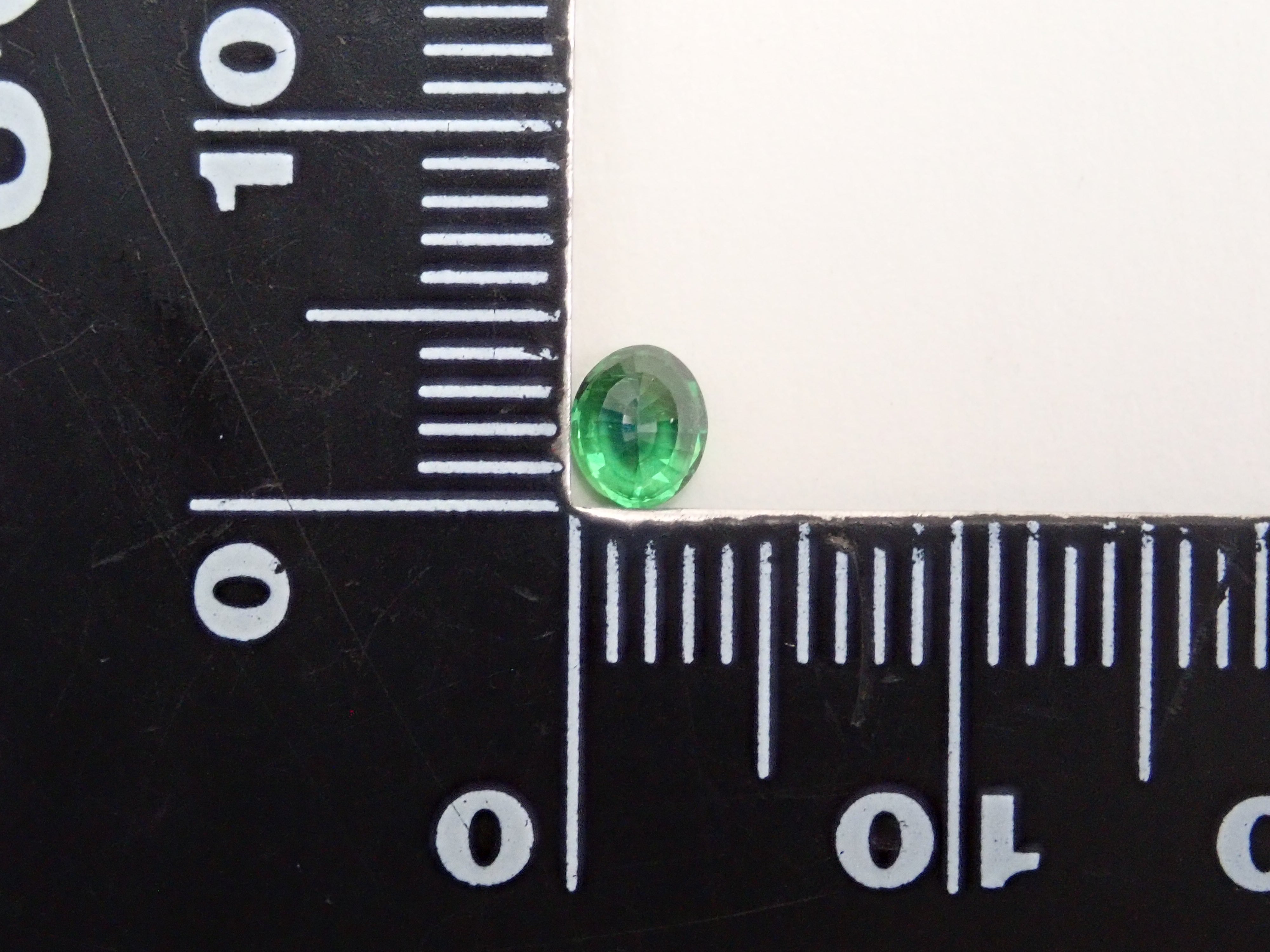 [12559880] Kenyan Tsavorite 0.347ct Loose Stone