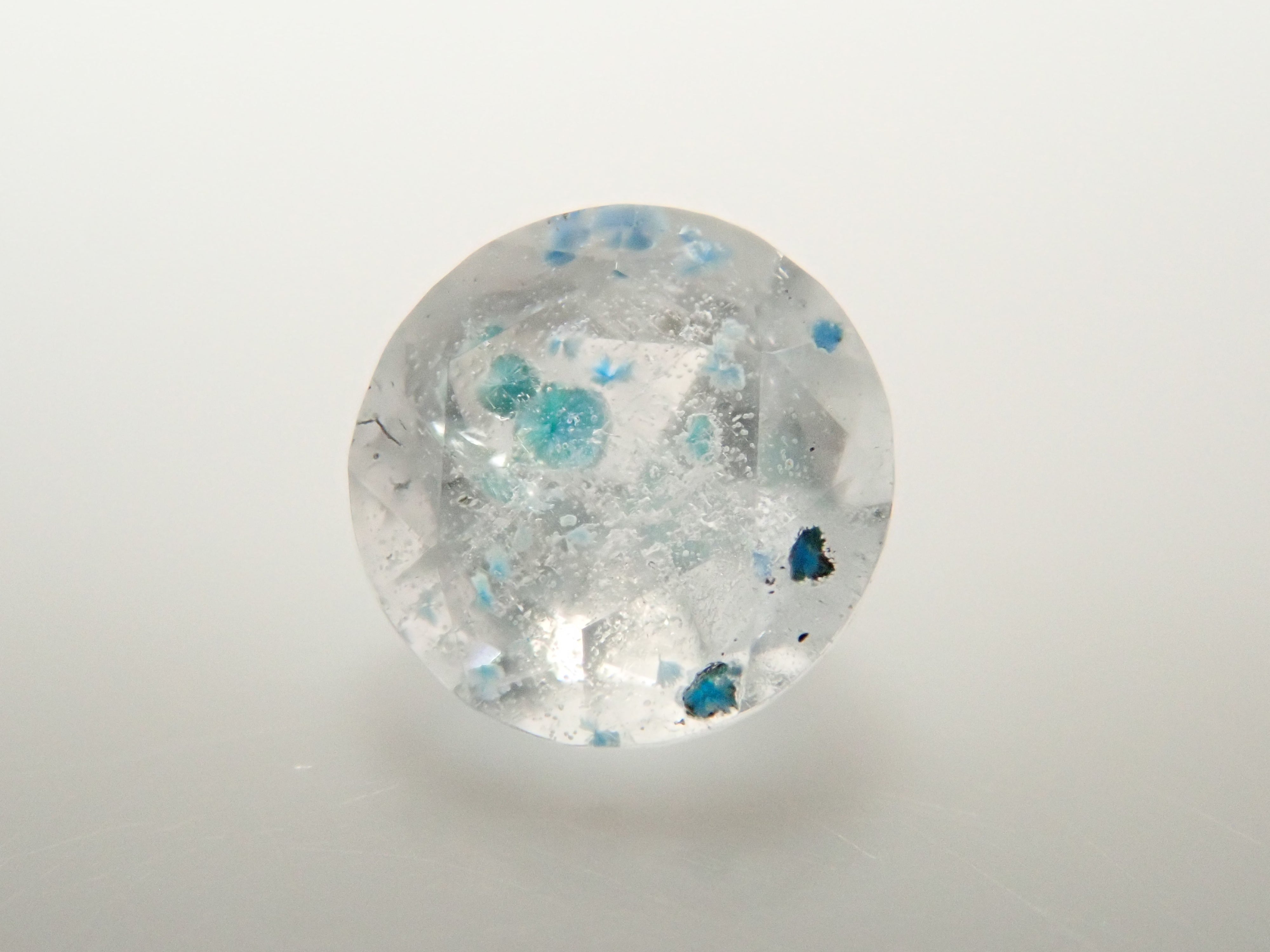 [12559198] Brazilian Medusa Quartz (Paraiba Quartz) 0.237ct Loose Stone