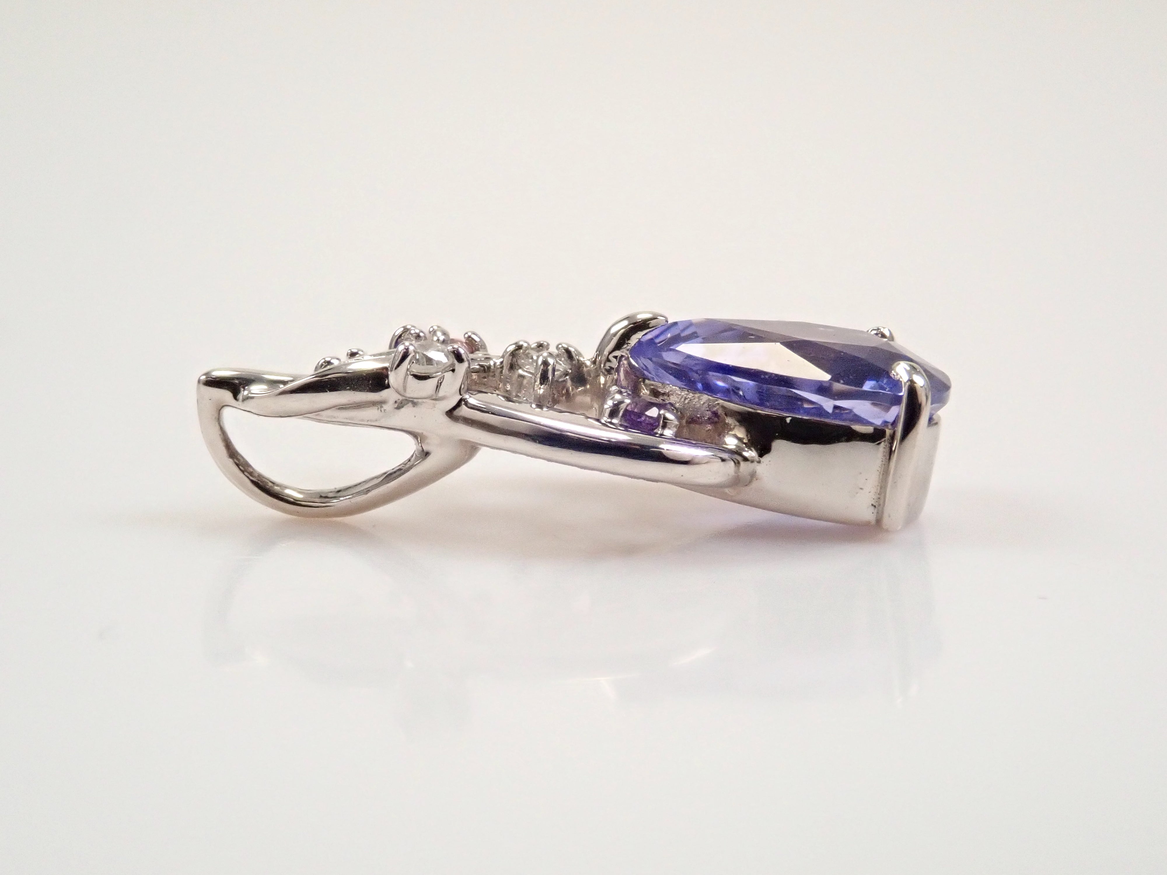 Pt950 バイカラーサファイア ペンダントトップ（ネックレストップ）