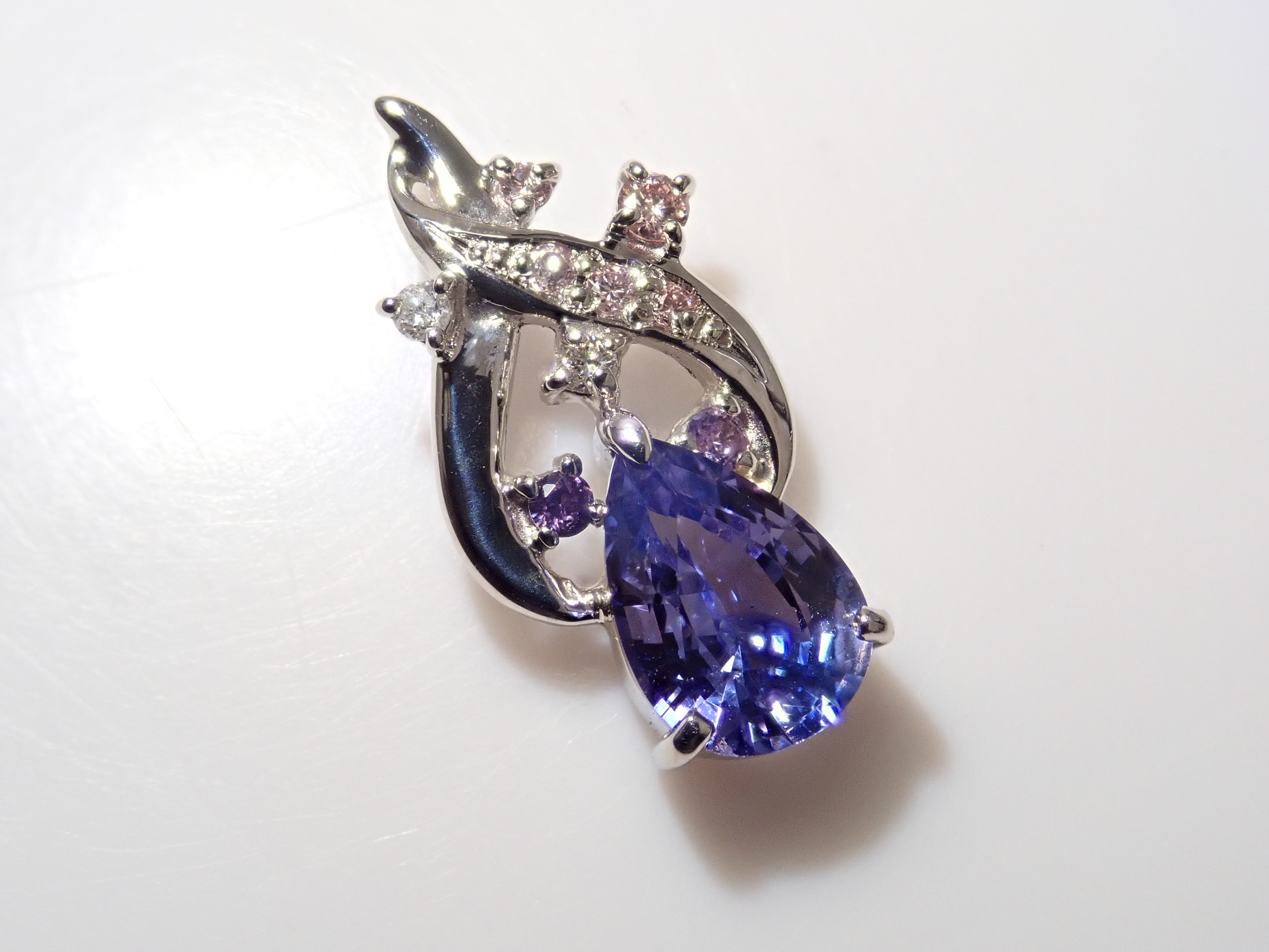 [Lottery Sale 0201_10] Pt950 Bicolor Sapphire Pendant Top (Necklace Top)