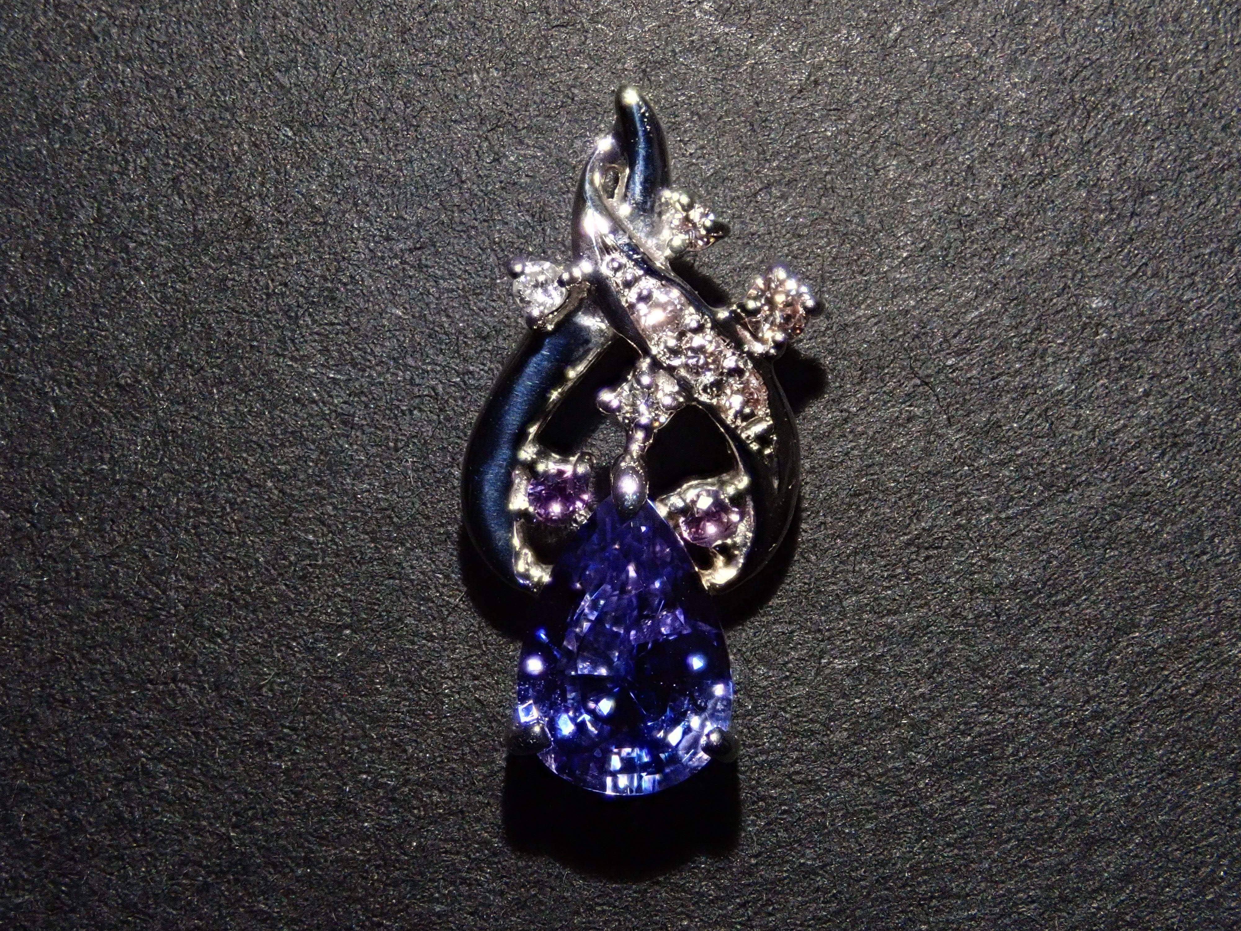 [Lottery Sale 0201_10] Pt950 Bicolor Sapphire Pendant Top (Necklace Top)