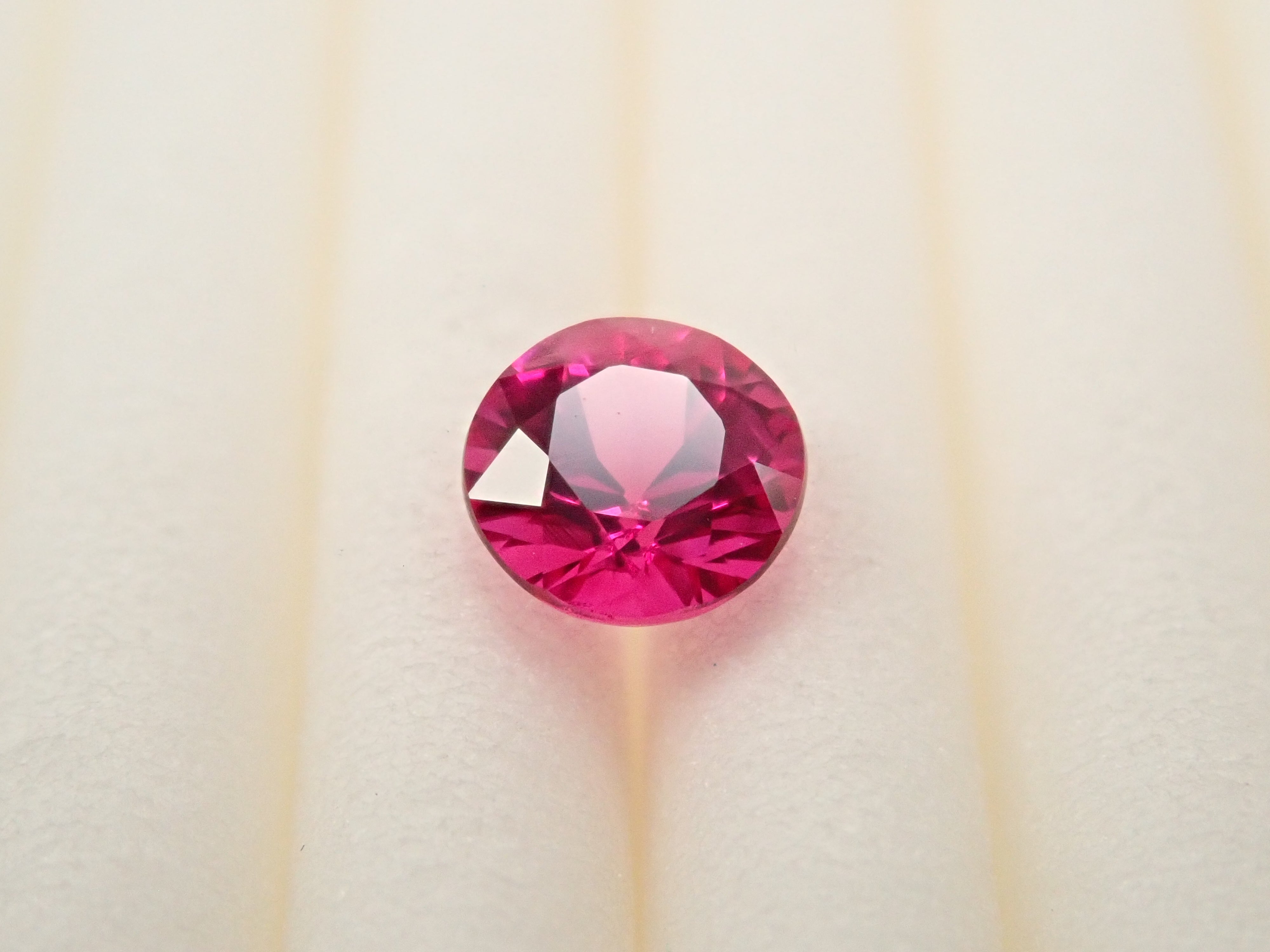 Pigeon blood ruby ​​0.310ct loose