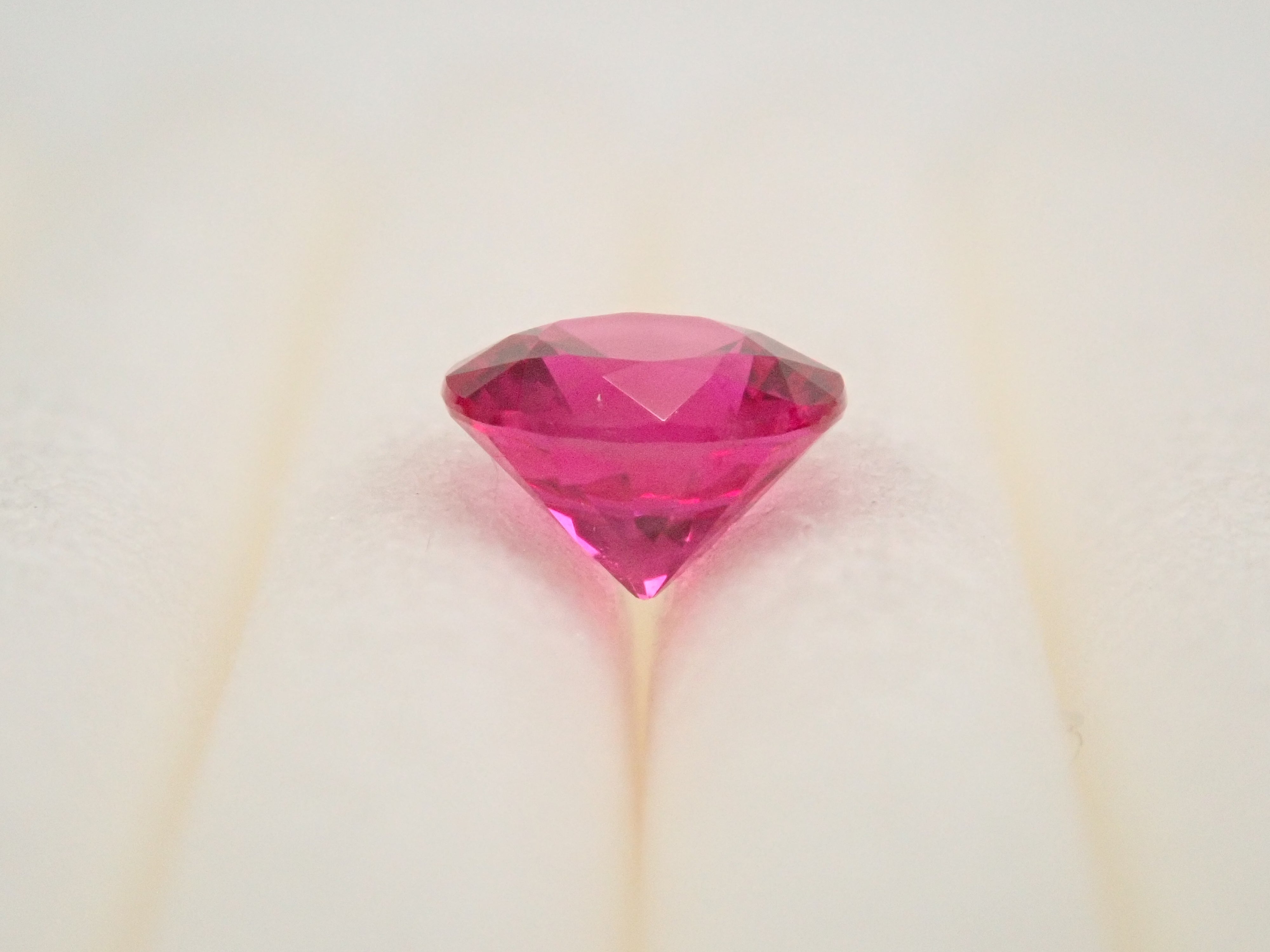 Pigeon blood ruby ​​0.310ct loose