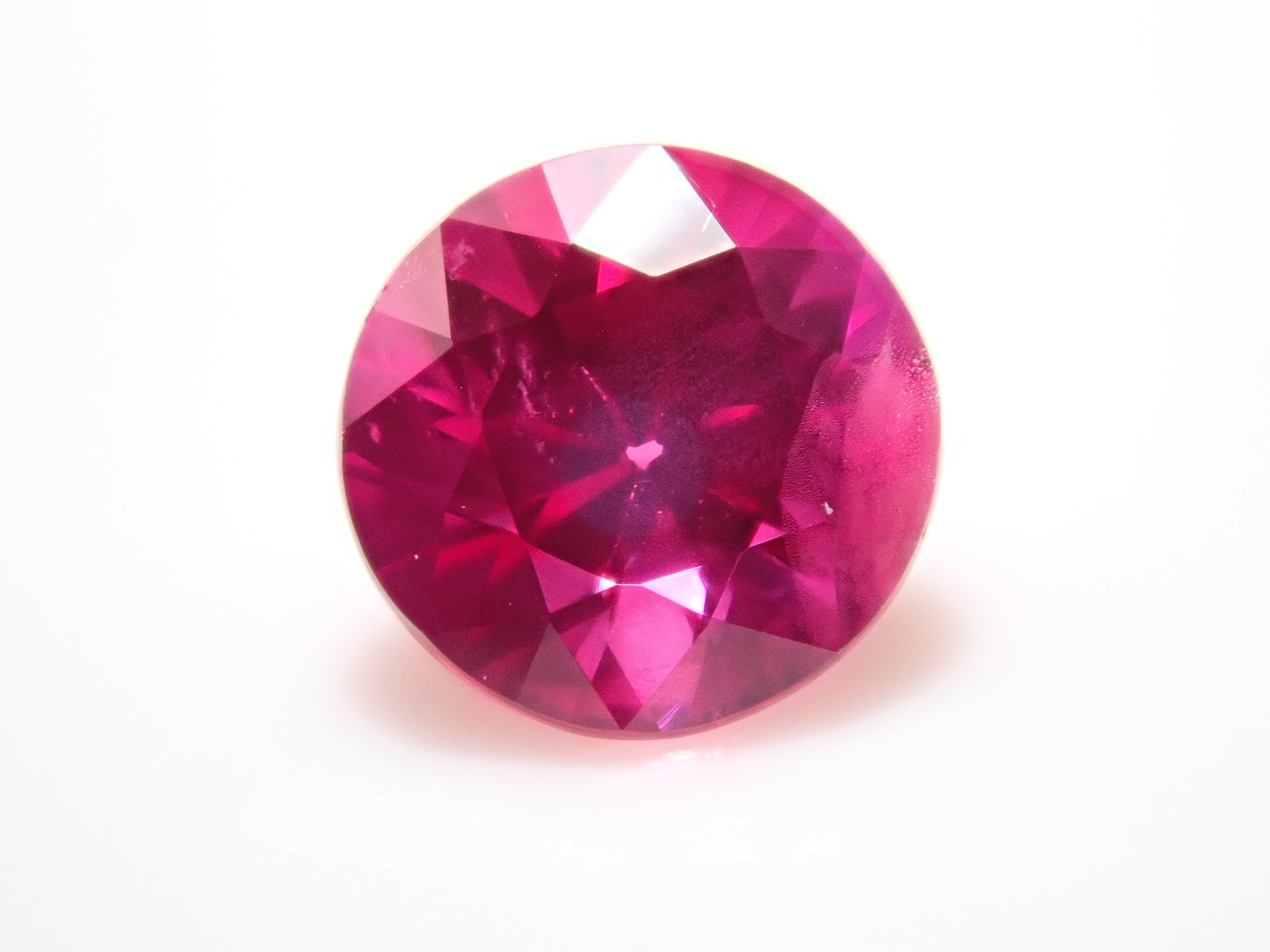 Pigeon blood ruby ​​0.310ct loose