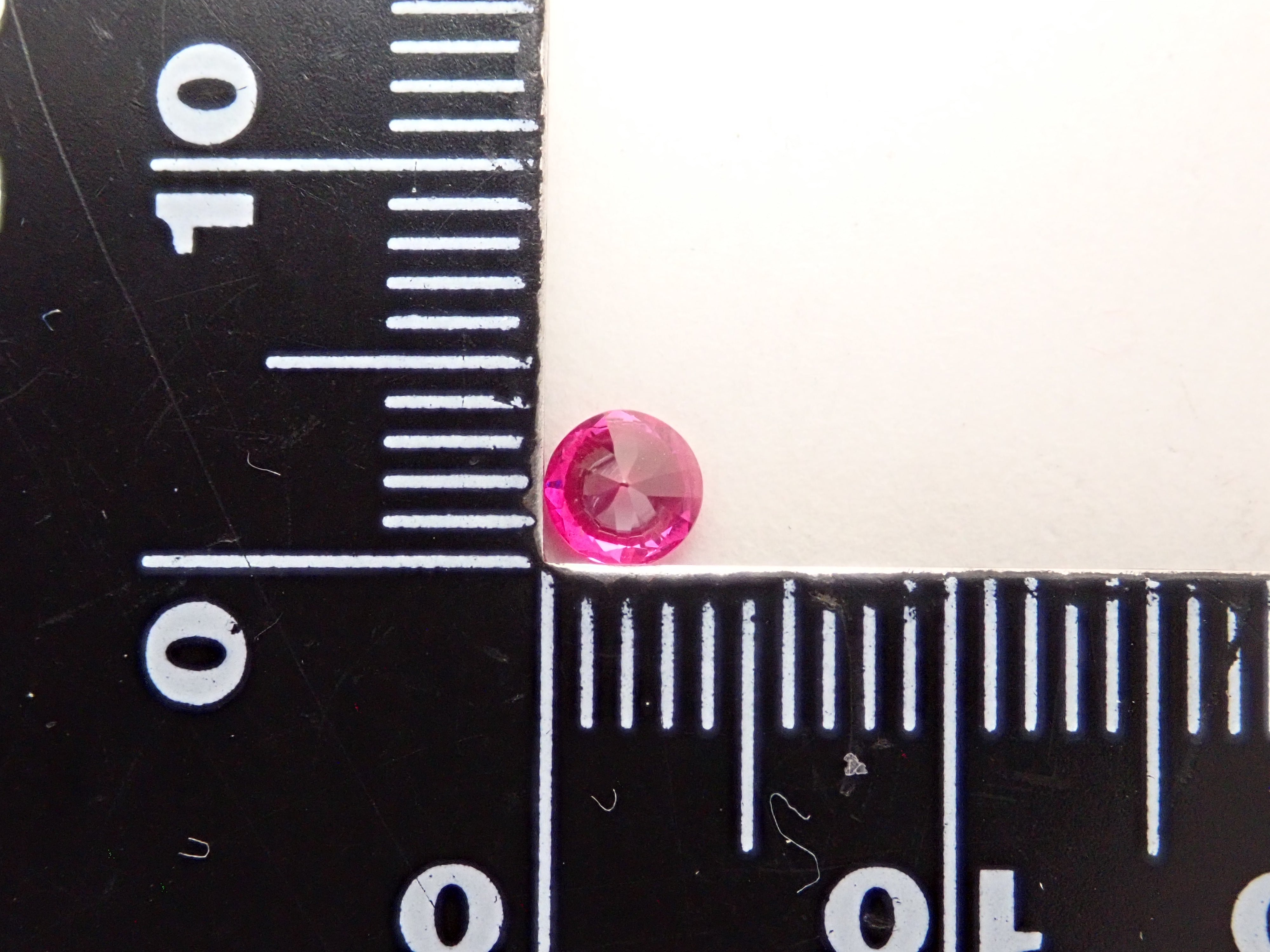 Pigeon blood ruby ​​0.310ct loose