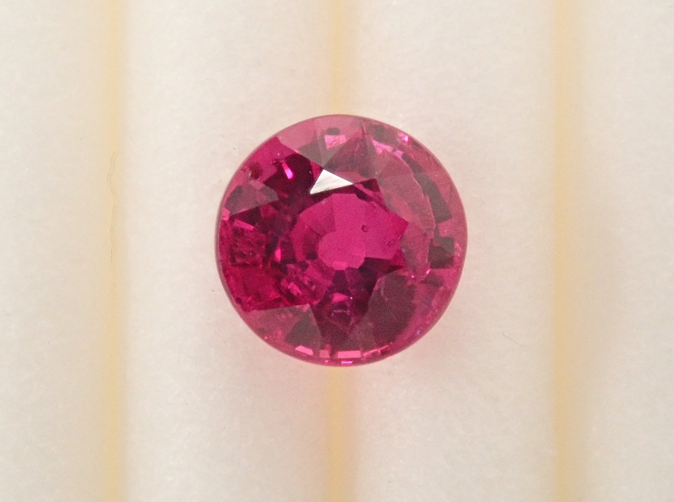 [12561430] Unheated Pigeon Blood Ruby 0.510ct Loose