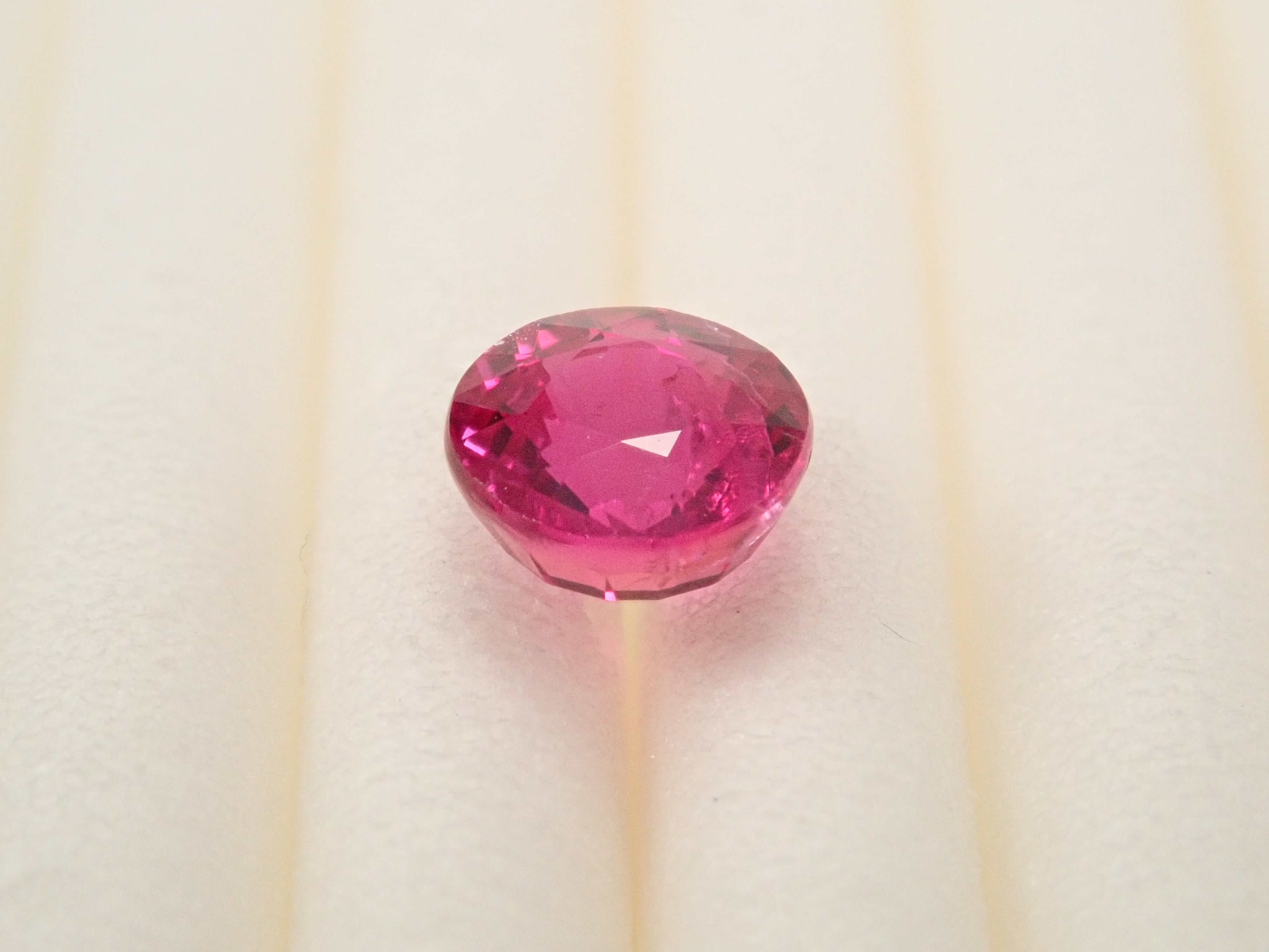[12561430] Unheated Pigeon Blood Ruby 0.510ct Loose