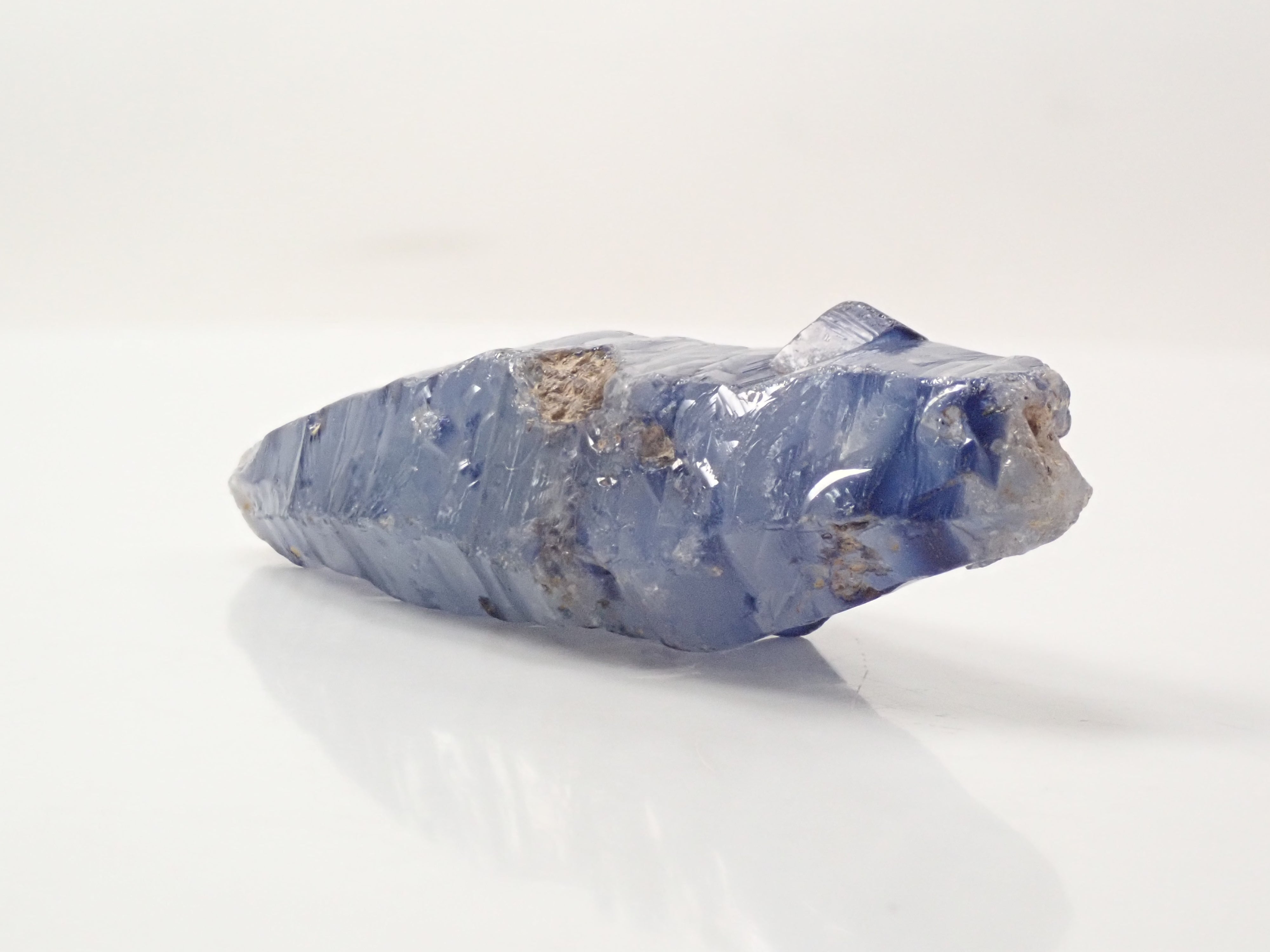 【抽選販売_20260301_15】スリランカ産グラスボディ（サファイアクリスタル） 142.496ct原石