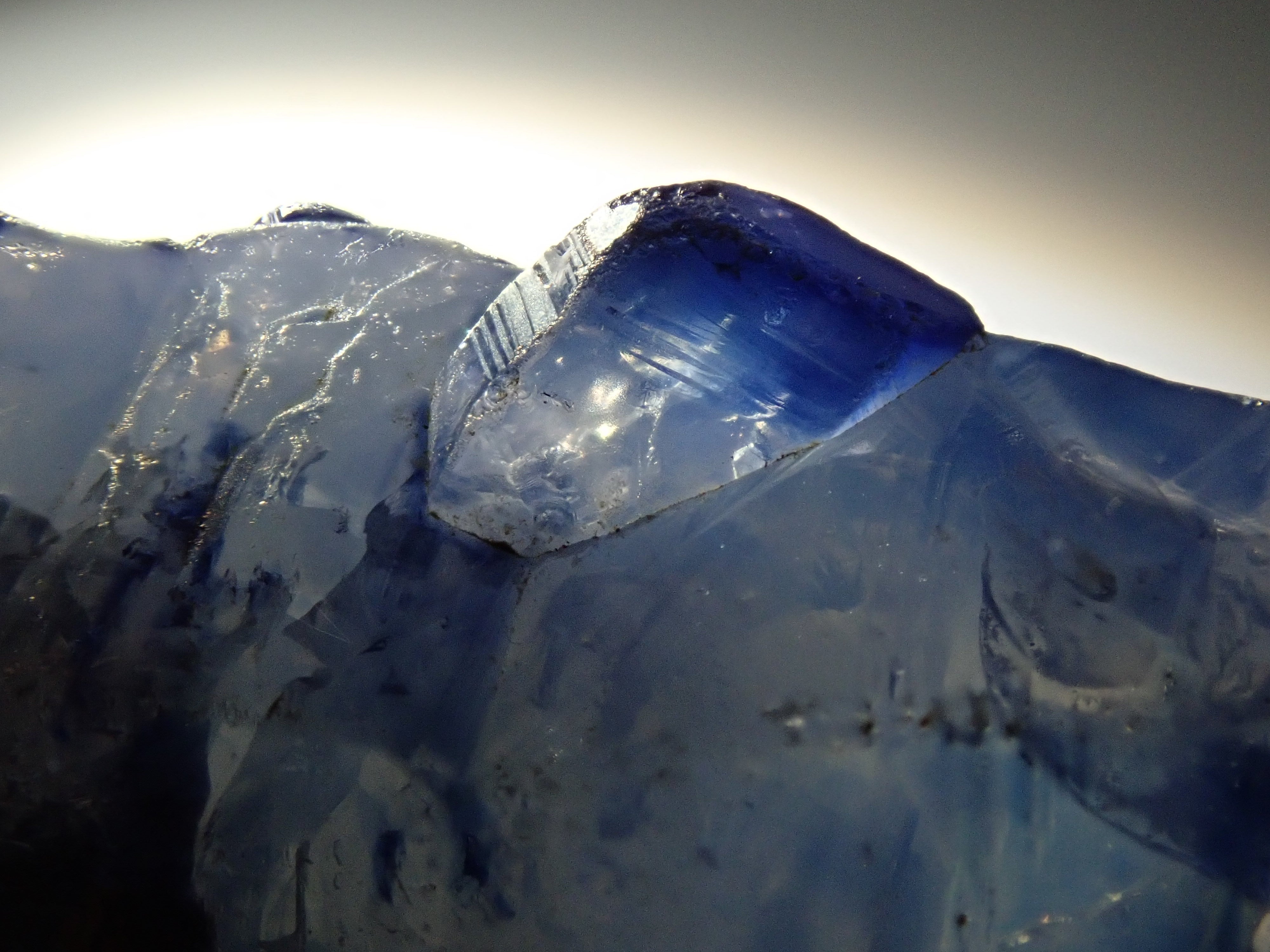 【抽選販売_20260301_15】スリランカ産グラスボディ（サファイアクリスタル） 142.496ct原石