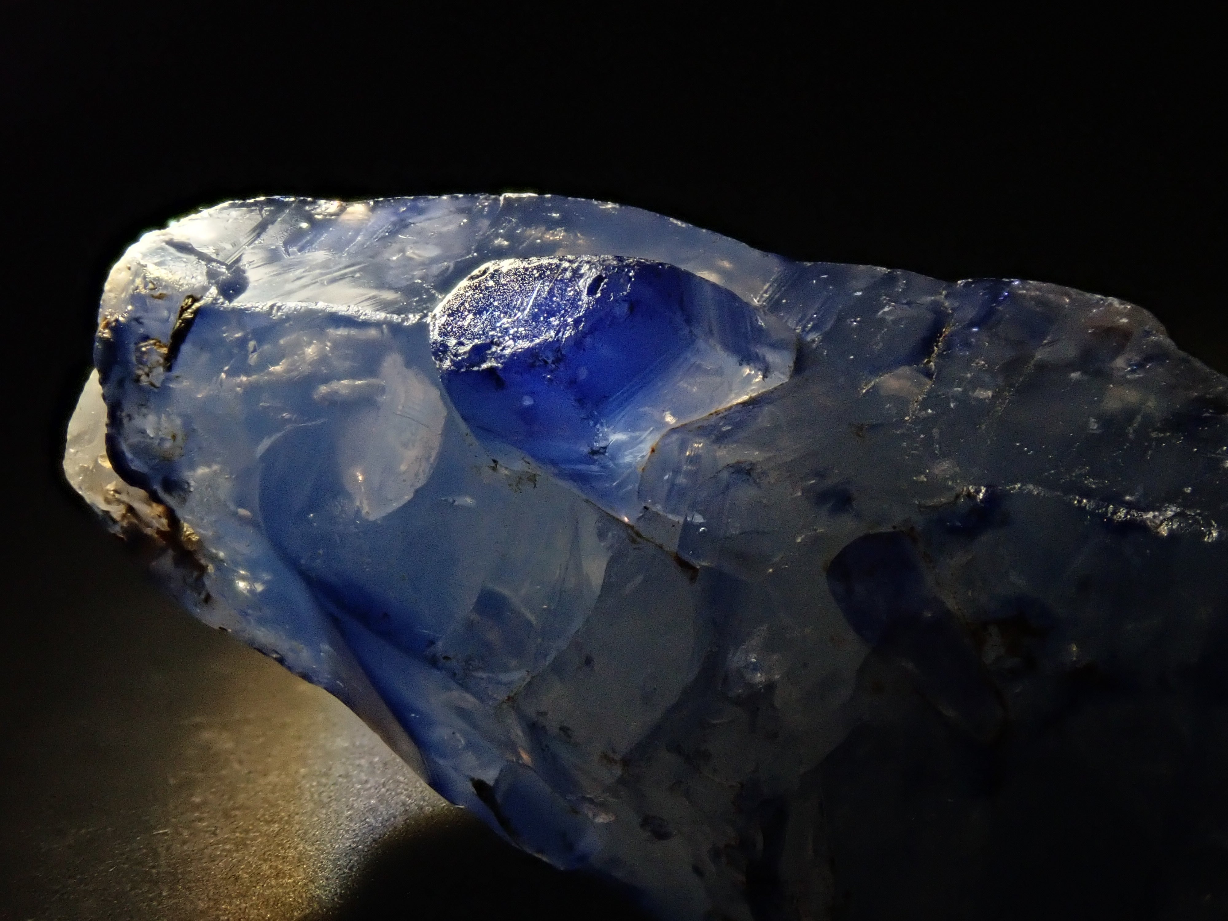 【抽選販売_20260301_15】スリランカ産グラスボディ（サファイアクリスタル） 142.496ct原石