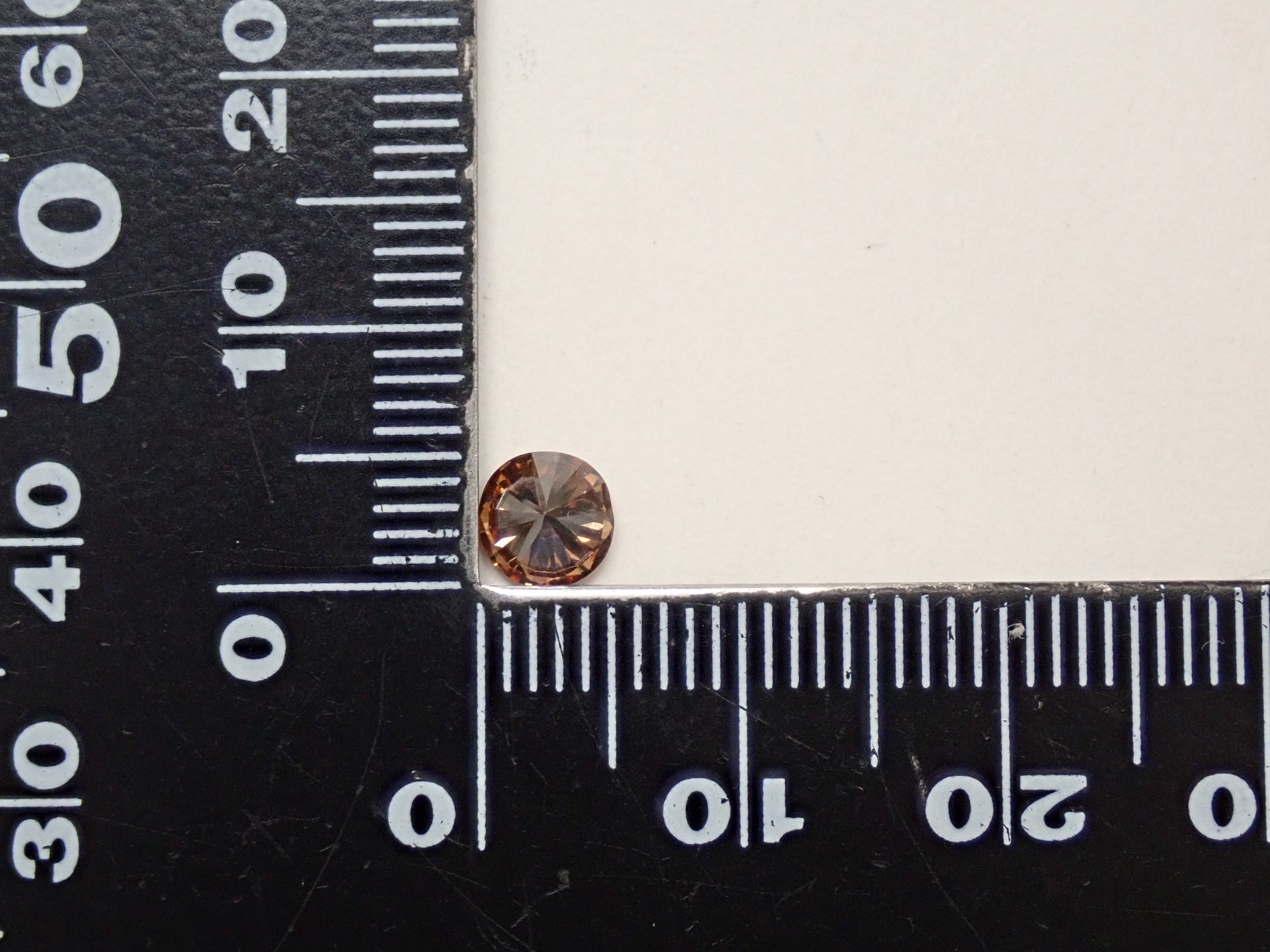 [32501844] Brown Diamond 0.561ct Loose Stone (FANCY DARK BROWN, SI2)