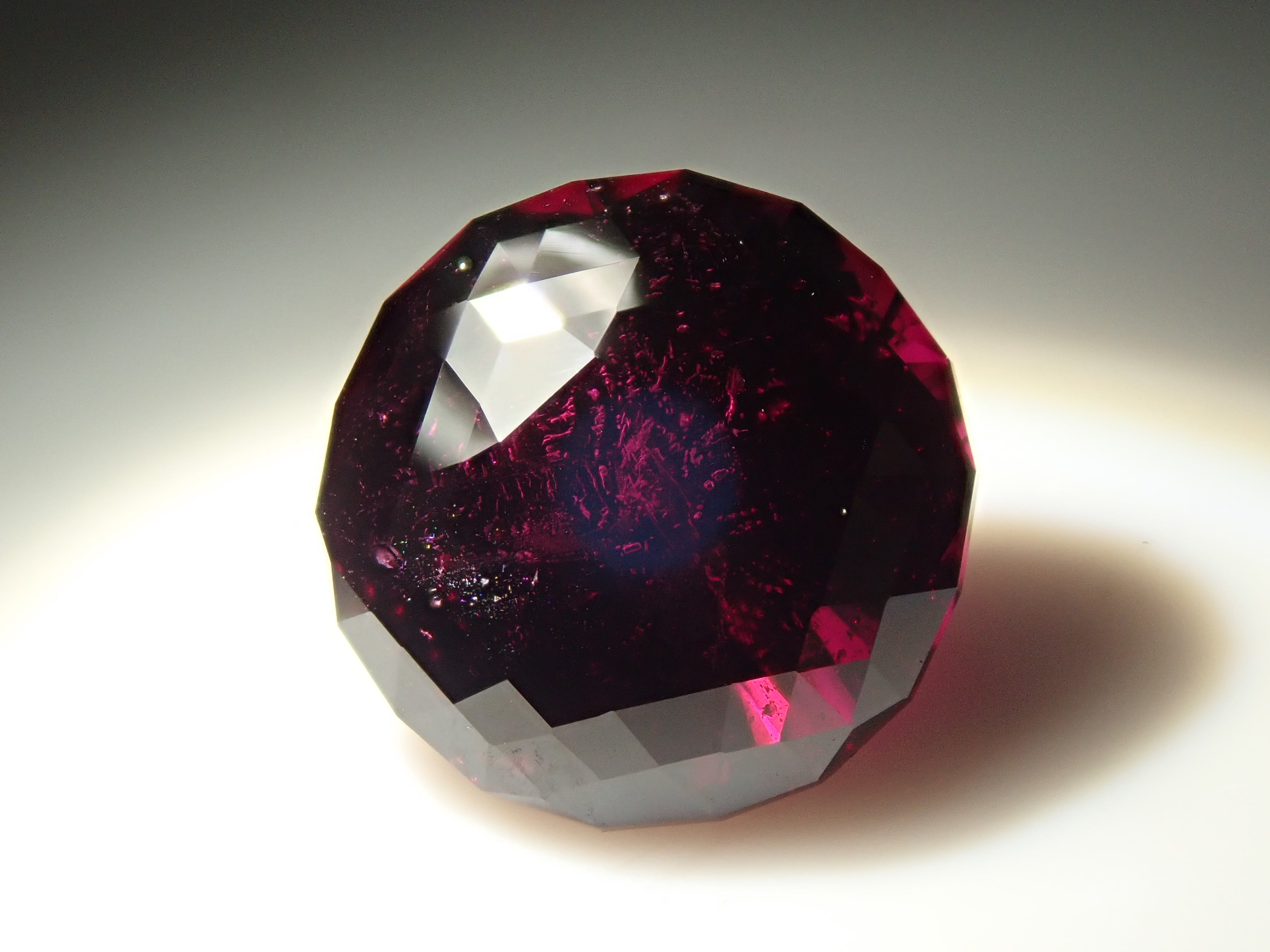 Tanzanian Rhodolite Garnet 4.393ct Loose Stone
