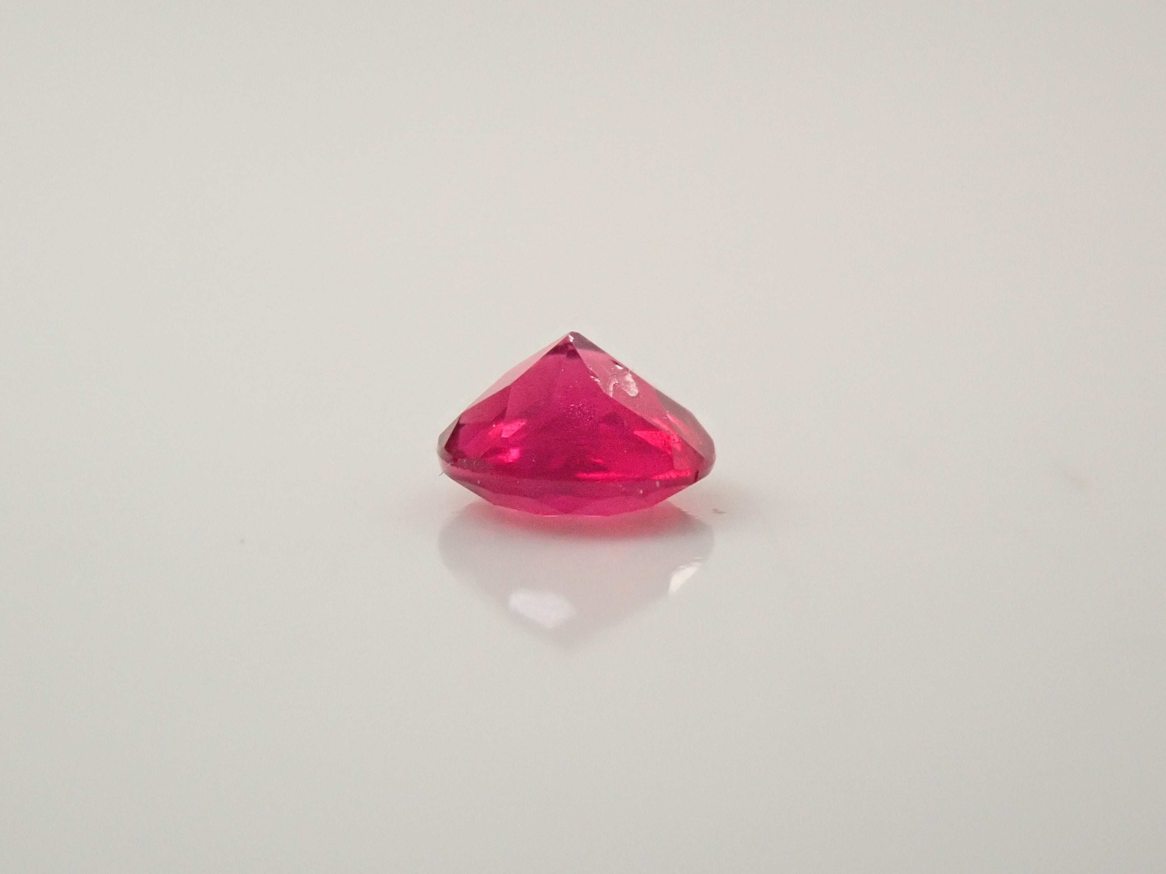American red beryl 0.111ct loose stone