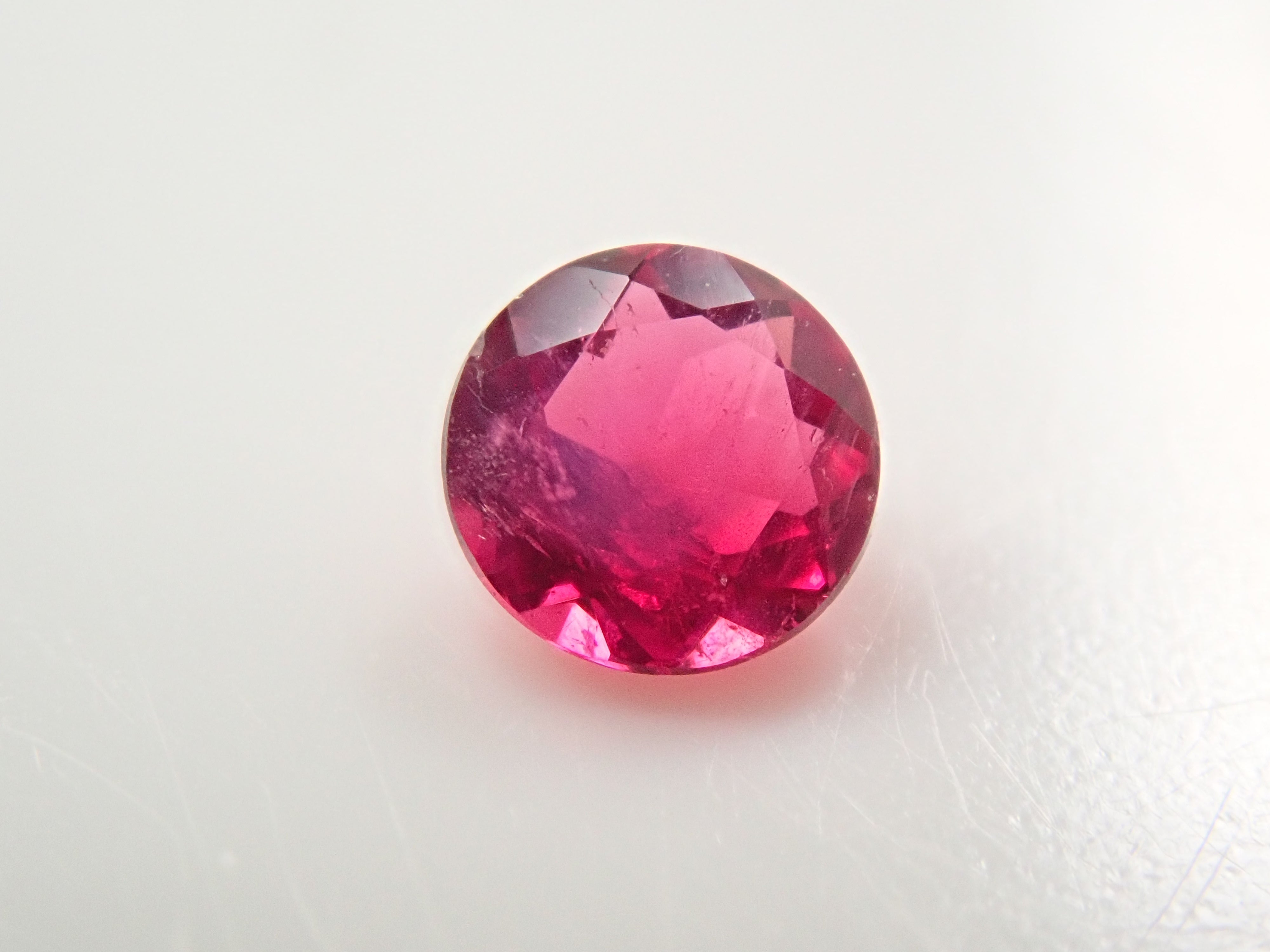 American red beryl 0.111ct loose stone