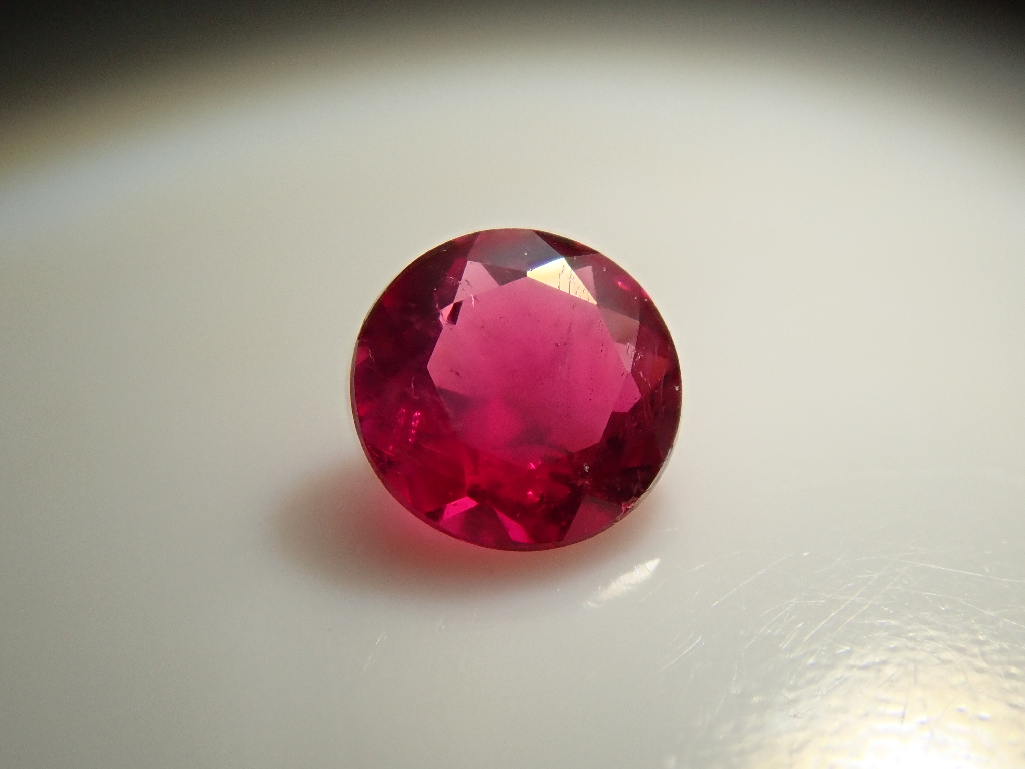 American red beryl 0.111ct loose stone