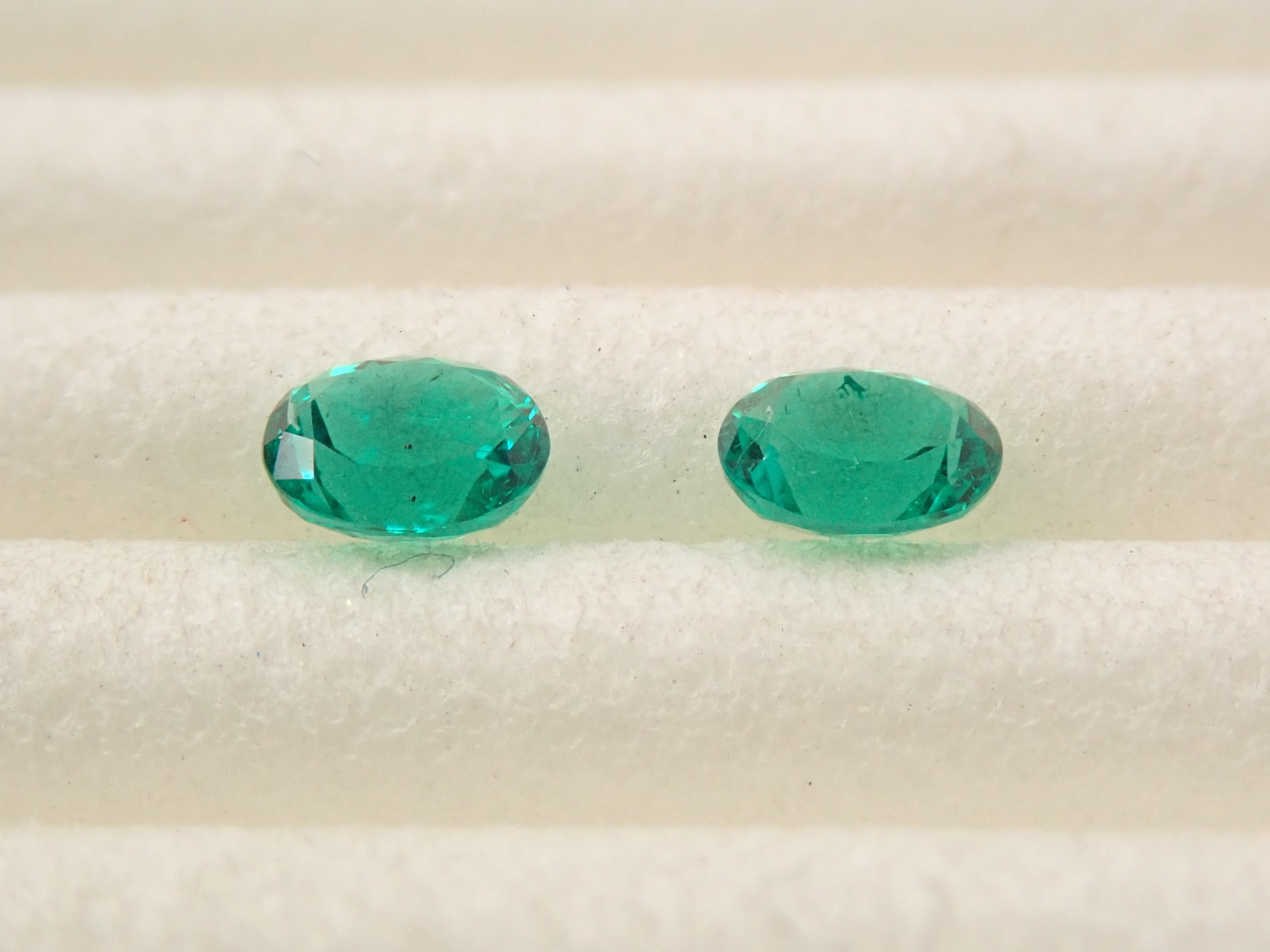 コロンビア産エメラルド 0.243ctルース