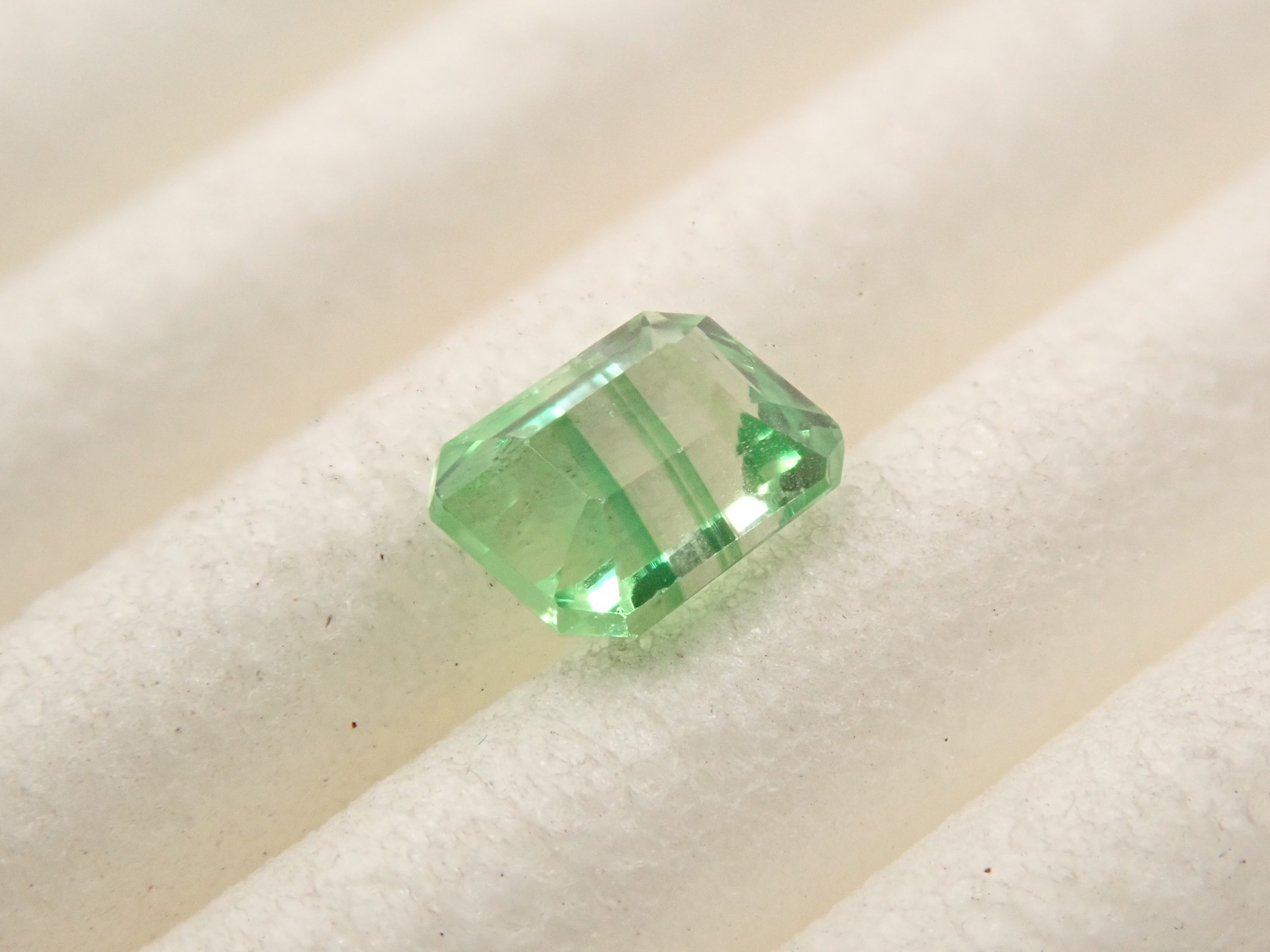 Bicolor Grossular Garnet 0.316ct Loose Stone