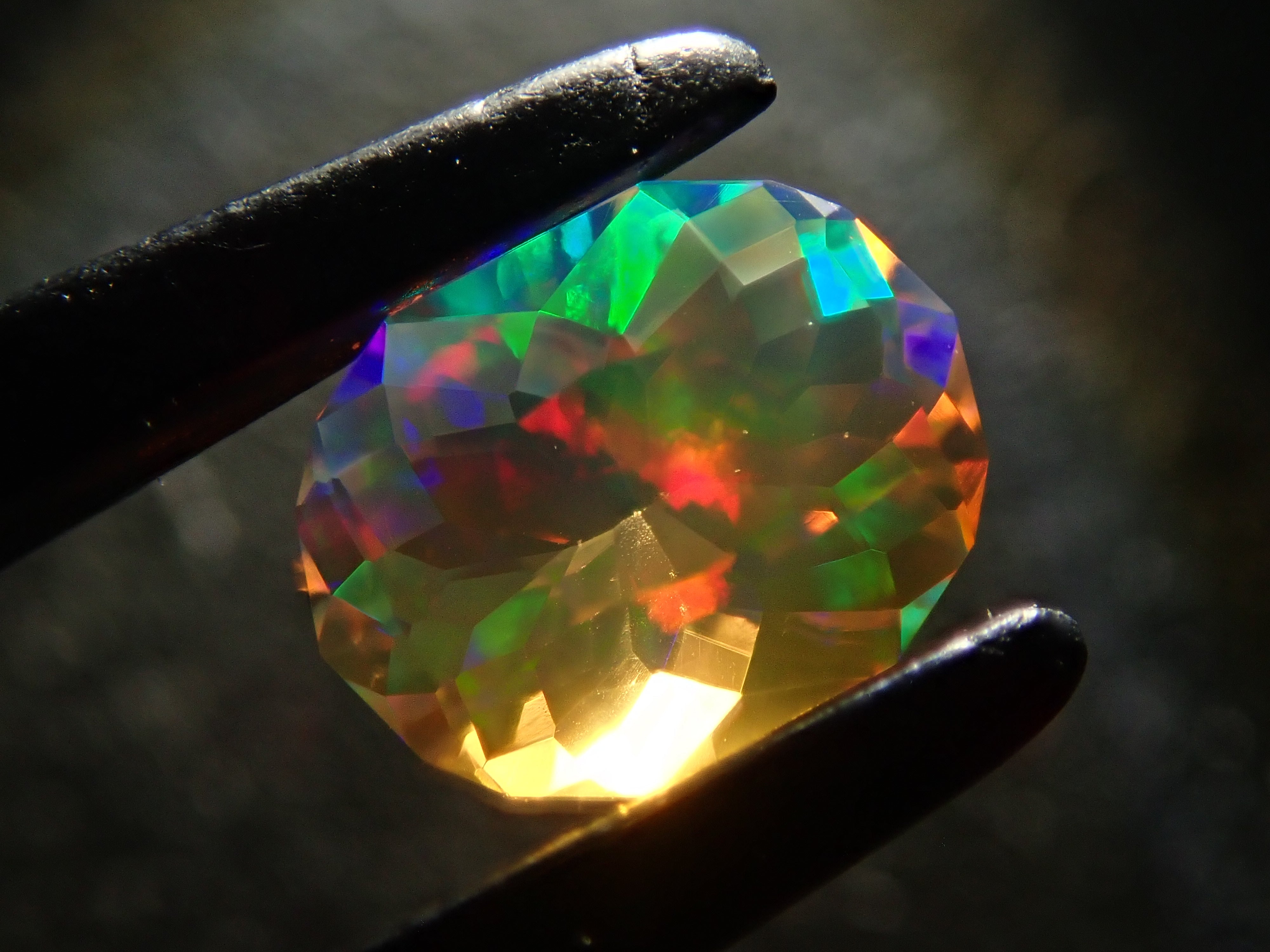 ファイアオパール - 通販｜宝石鑑定士が運営【カラッツSTORE】